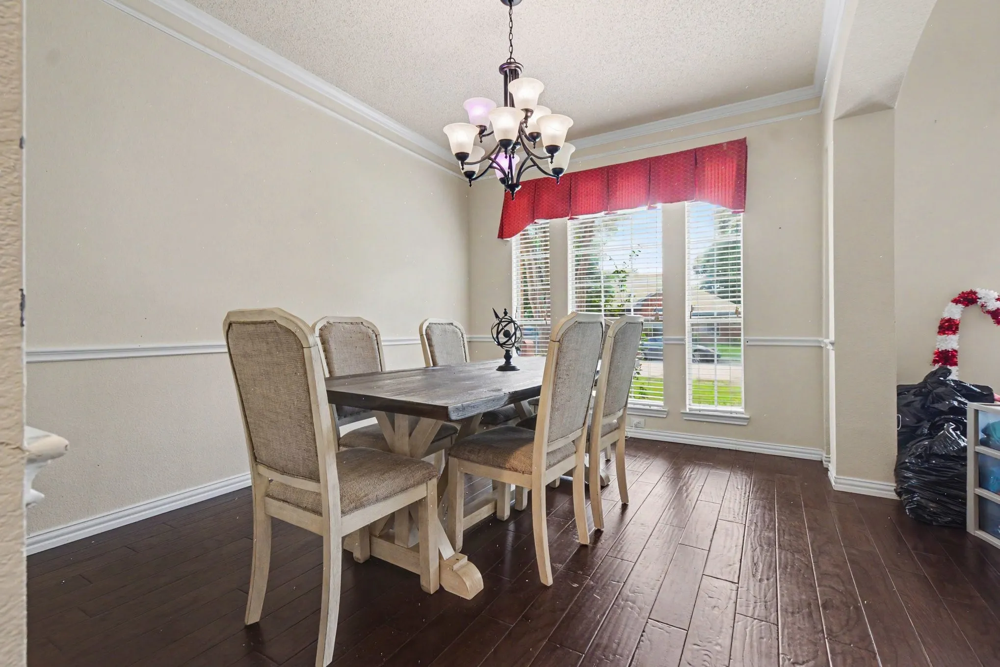 Single Family Residence For Sale in Collin County , 1206 Brook Drive, Allen, Texas 75002, 5 Bedroom, 3 Bathroom, 2 Garage spaces, 3,084 Sqft, built in 1993, Price $507,000, mls#21334721, Real Estate Agent in Allen, Homes For Sale in Collin county, Homes For Sale in Allen, Realtor in Allen Texas, Real Estate Brokerage Independent Realty Texas, Luminita Cordes Realtor