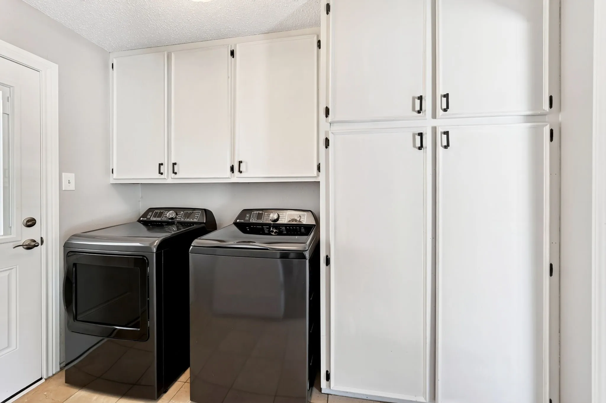 Single Family Residence For Sale in Hunt County , 3041 Choctaw Road, Commerce, Texas 75428, 3 Bedroom, 3 Bathroom, 6 Garage spaces, 2,682 Sqft, built in 1987, mls#21333975, Real Estate Agent in Commerce, Homes For Sale in Hunt county, Homes For Sale in Commerce, Realtor in Commerce Texas, Real Estate Brokerage Independent Realty Texas, Luminita Cordes Realtor