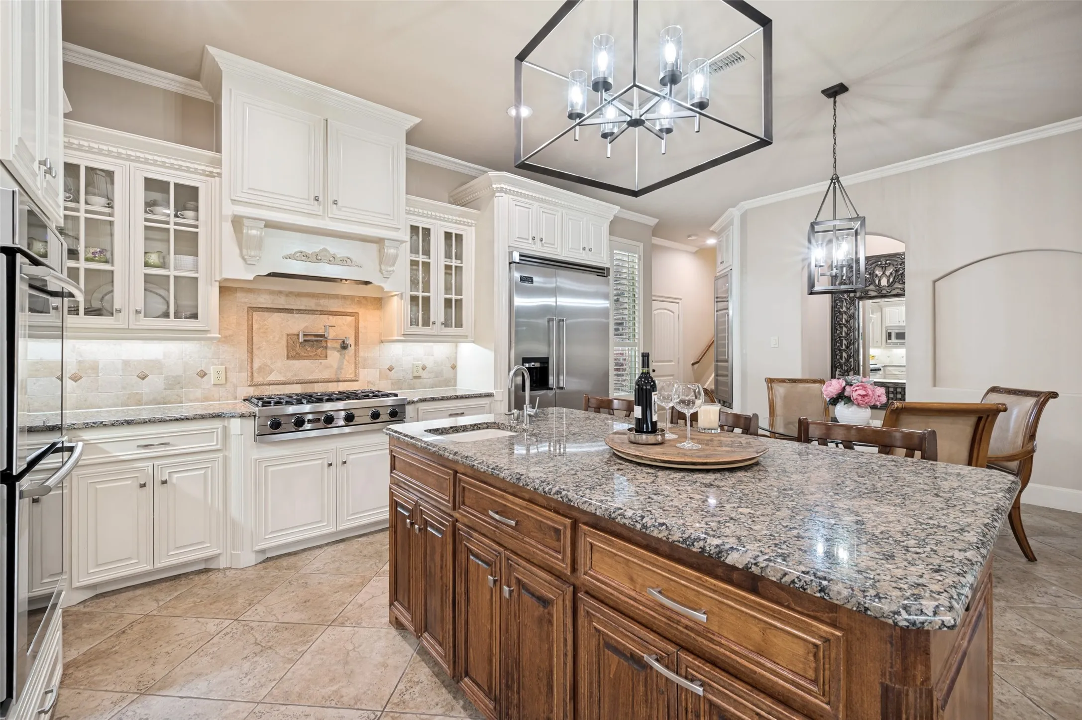 Single Family Residence For Sale in Denton County , 8411 Buffalo Drive, Lantana, Texas 76226, 5 Bedroom, 5 Bathroom, 3 Garage spaces, 5,285 Sqft, built in 2007, mls#21312049, Real Estate Agent in Lantana, Homes For Sale in Denton county, Homes For Sale in Lantana, Realtor in Lantana Texas, Real Estate Brokerage Independent Realty Texas, Luminita Cordes Realtor
