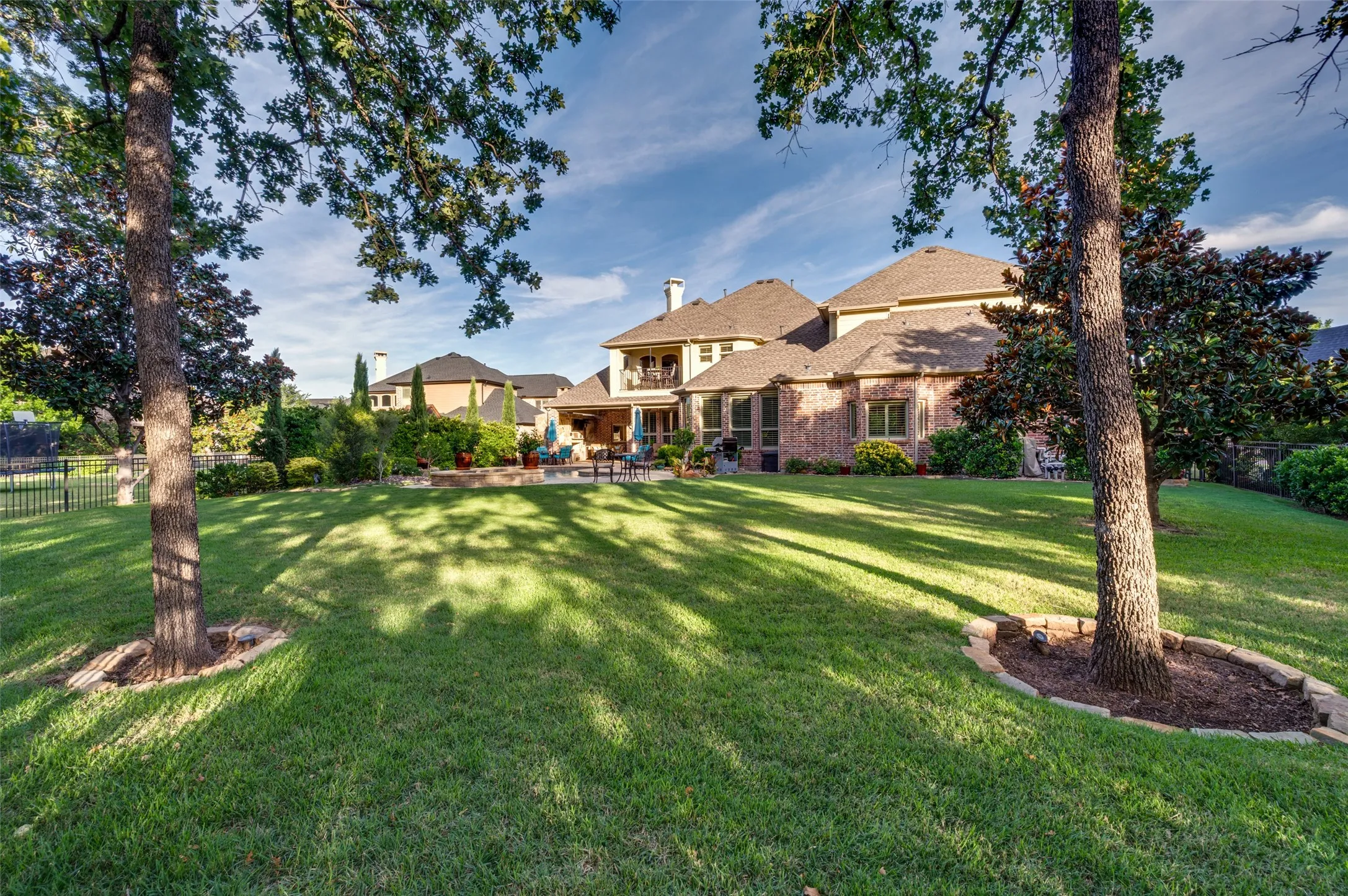 Single Family Residence For Sale in Denton County , 8411 Buffalo Drive, Lantana, Texas 76226, 5 Bedroom, 5 Bathroom, 3 Garage spaces, 5,285 Sqft, built in 2007, mls#21312049, Real Estate Agent in Lantana, Homes For Sale in Denton county, Homes For Sale in Lantana, Realtor in Lantana Texas, Real Estate Brokerage Independent Realty Texas, Luminita Cordes Realtor