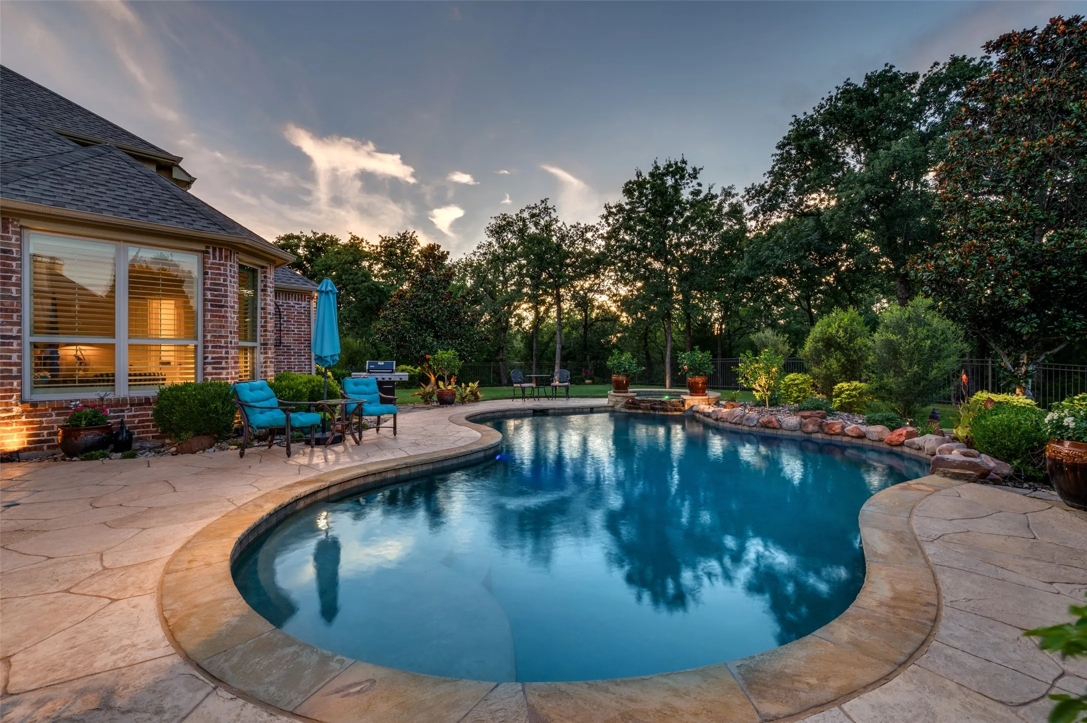 Single Family Residence For Sale in Denton County , 8411 Buffalo Drive, Lantana, Texas 76226, 5 Bedroom, 5 Bathroom, 3 Garage spaces, 5,285 Sqft, built in 2007, mls#21312049, Real Estate Agent in Lantana, Homes For Sale in Denton county, Homes For Sale in Lantana, Realtor in Lantana Texas, Real Estate Brokerage Independent Realty Texas, Luminita Cordes Realtor