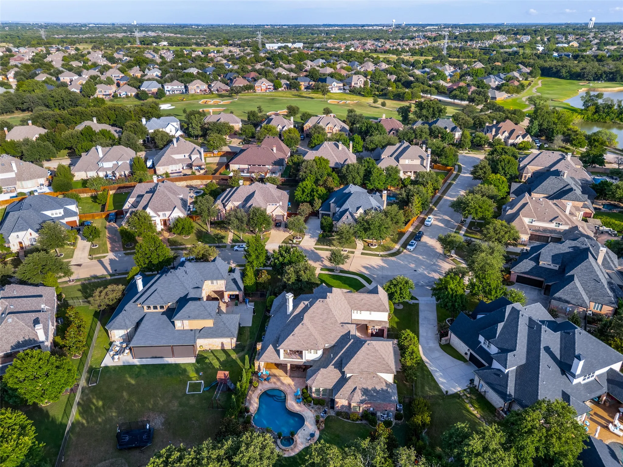 Single Family Residence For Sale in Denton County , 8411 Buffalo Drive, Lantana, Texas 76226, 5 Bedroom, 5 Bathroom, 3 Garage spaces, 5,285 Sqft, built in 2007, mls#21312049, Real Estate Agent in Lantana, Homes For Sale in Denton county, Homes For Sale in Lantana, Realtor in Lantana Texas, Real Estate Brokerage Independent Realty Texas, Luminita Cordes Realtor