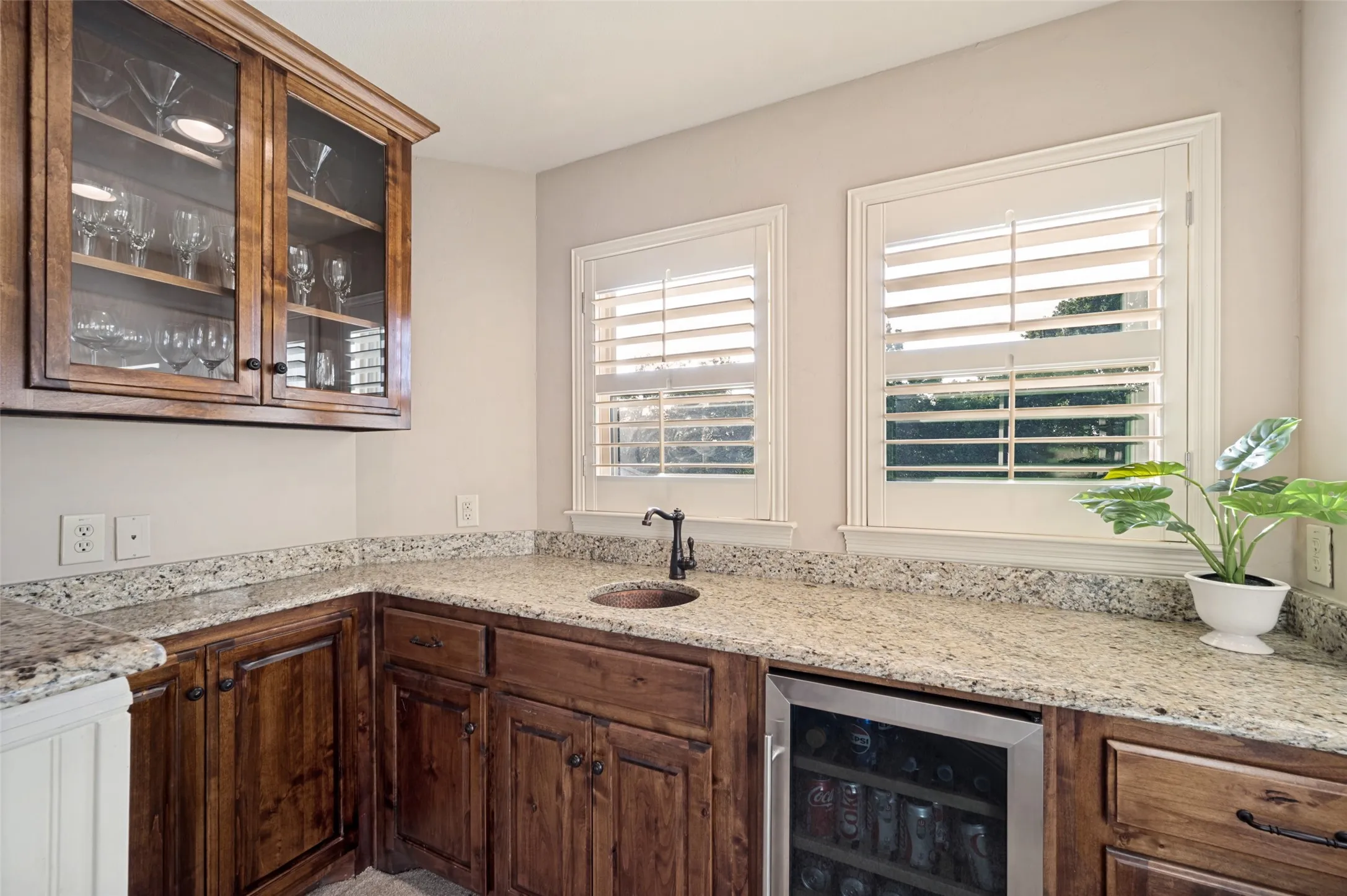 Single Family Residence For Sale in Denton County , 8411 Buffalo Drive, Lantana, Texas 76226, 5 Bedroom, 5 Bathroom, 3 Garage spaces, 5,285 Sqft, built in 2007, mls#21312049, Real Estate Agent in Lantana, Homes For Sale in Denton county, Homes For Sale in Lantana, Realtor in Lantana Texas, Real Estate Brokerage Independent Realty Texas, Luminita Cordes Realtor