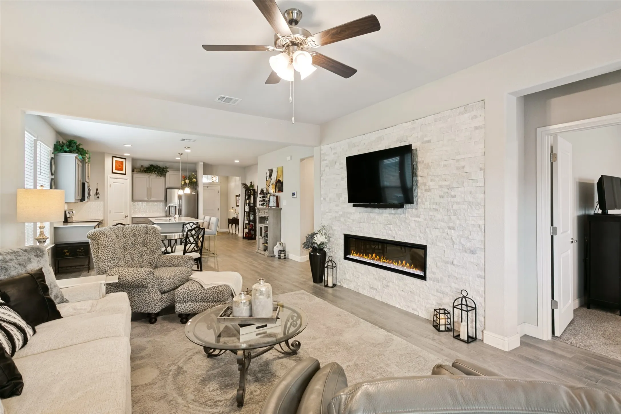 Family Room showing full Feature Wall