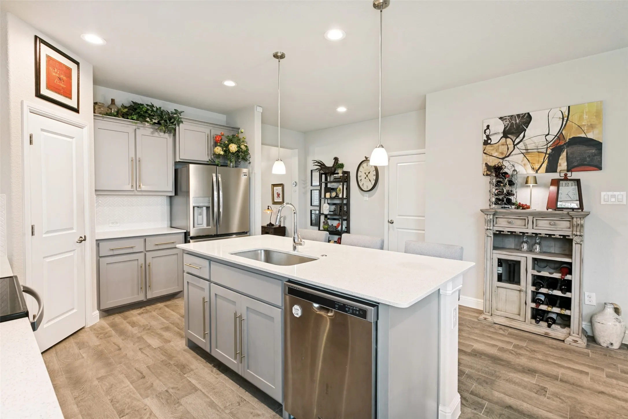 Single Family Residence For Sale in Hood County , 1837 Ruffian Road, Granbury, Texas 76049, 3 Bedrooms, 2 Bathrooms, 2 Garage spaces, 1,822 Sqft, built in 2021, Price $345,000, mls#21330542, Real Estate Agent in Granbury, Homes For Sale in Hood county, Homes For Sale in Granbury, Realtor in Granbury Texas, Real Estate Brokerage Independent Realty Texas, Luminita Cordes Realtor