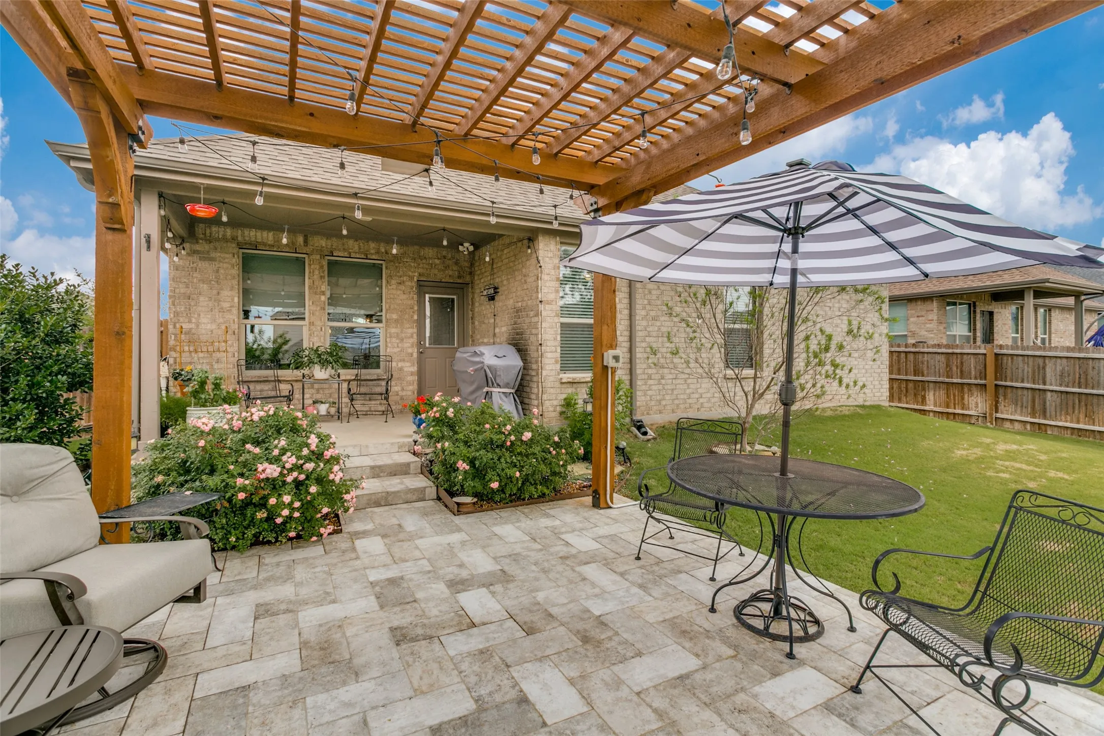 Single Family Residence For Sale in Hood County , 1837 Ruffian Road, Granbury, Texas 76049, 3 Bedrooms, 2 Bathrooms, 2 Garage spaces, 1,822 Sqft, built in 2021, Price $345,000, mls#21330542, Real Estate Agent in Granbury, Homes For Sale in Hood county, Homes For Sale in Granbury, Realtor in Granbury Texas, Real Estate Brokerage Independent Realty Texas, Luminita Cordes Realtor