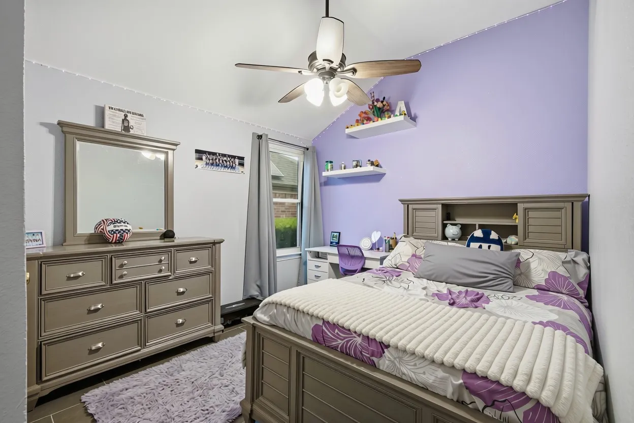 Single Family Residence For Sale in Collin County , 600 Crystal Falls Drive, Mc Kinney, Texas 75071, 3 Bedroom, 2 Bathroom, 2 Garage spaces, 1,746 Sqft, built in 2004, mls#21333965, Real Estate Agent in Mc Kinney, Homes For Sale in Collin county, Homes For Sale in Mc Kinney, Realtor in Mc Kinney Texas, Real Estate Brokerage Independent Realty Texas, Luminita Cordes Realtor