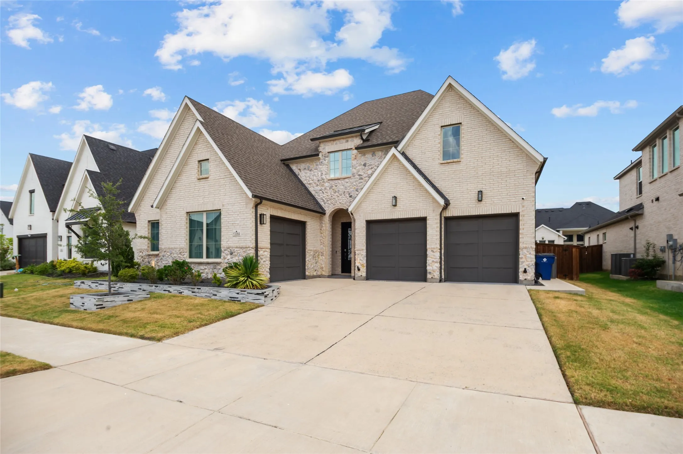 Single Family Residence For Sale in Denton County , 13364 Spruce Wood Trail, Frisco, Texas 75033, 5 Bedroom, 6 Bathroom, 3 Garage spaces, 4,143 Sqft, built in 2022, mls#21333947, Real Estate Agent in Frisco, Homes For Sale in Denton county, Homes For Sale in Frisco, Realtor in Frisco Texas, Real Estate Brokerage Independent Realty Texas, Luminita Cordes Realtor