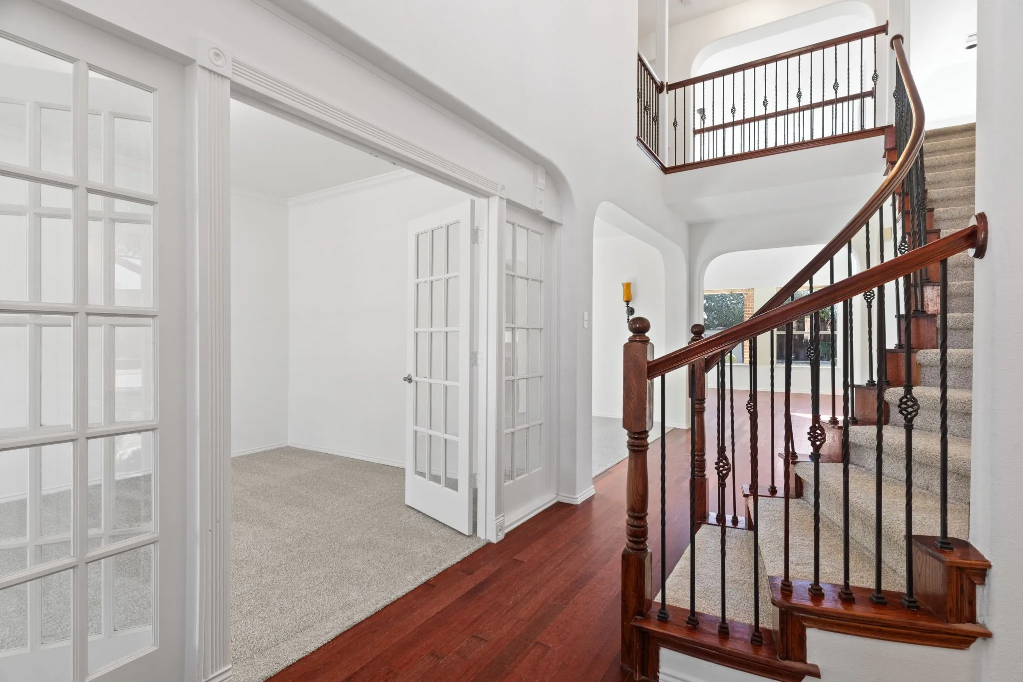 Single Family Residence For Sale in Collin County , 10975 La Grange Drive, Frisco, Texas 75035, 4 Bedroom, 4 Bathroom, 2 Garage spaces, 4,042 Sqft, built in 2006, mls#21333505, Real Estate Agent in Frisco, Homes For Sale in Collin county, Homes For Sale in Frisco, Realtor in Frisco Texas, Real Estate Brokerage Independent Realty Texas, Luminita Cordes Realtor
