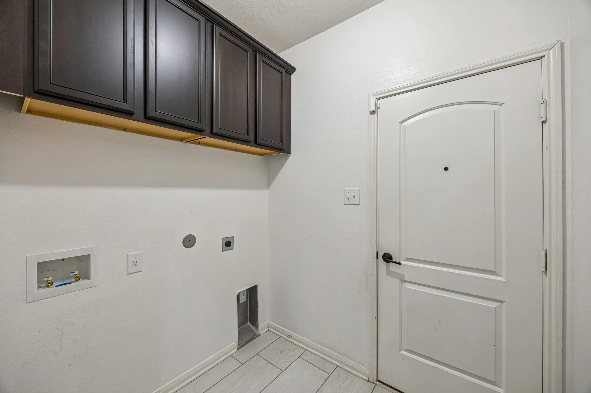 Single Family Residence For Rent in Collin County , 1613 Weathervane Way, Princeton, Texas 75407, 3 Bedrooms, 2 Bathrooms, 2 Garage spaces, 1,928 Sqft, built in 2019, Price $2,250, mls#21333671, Real Estate Agent in Princeton, Homes For Rent in Collin county, Homes For Rent in Princeton, Realtor in Princeton Texas, Real Estate Brokerage Independent Realty Texas, Luminita Cordes Realtor