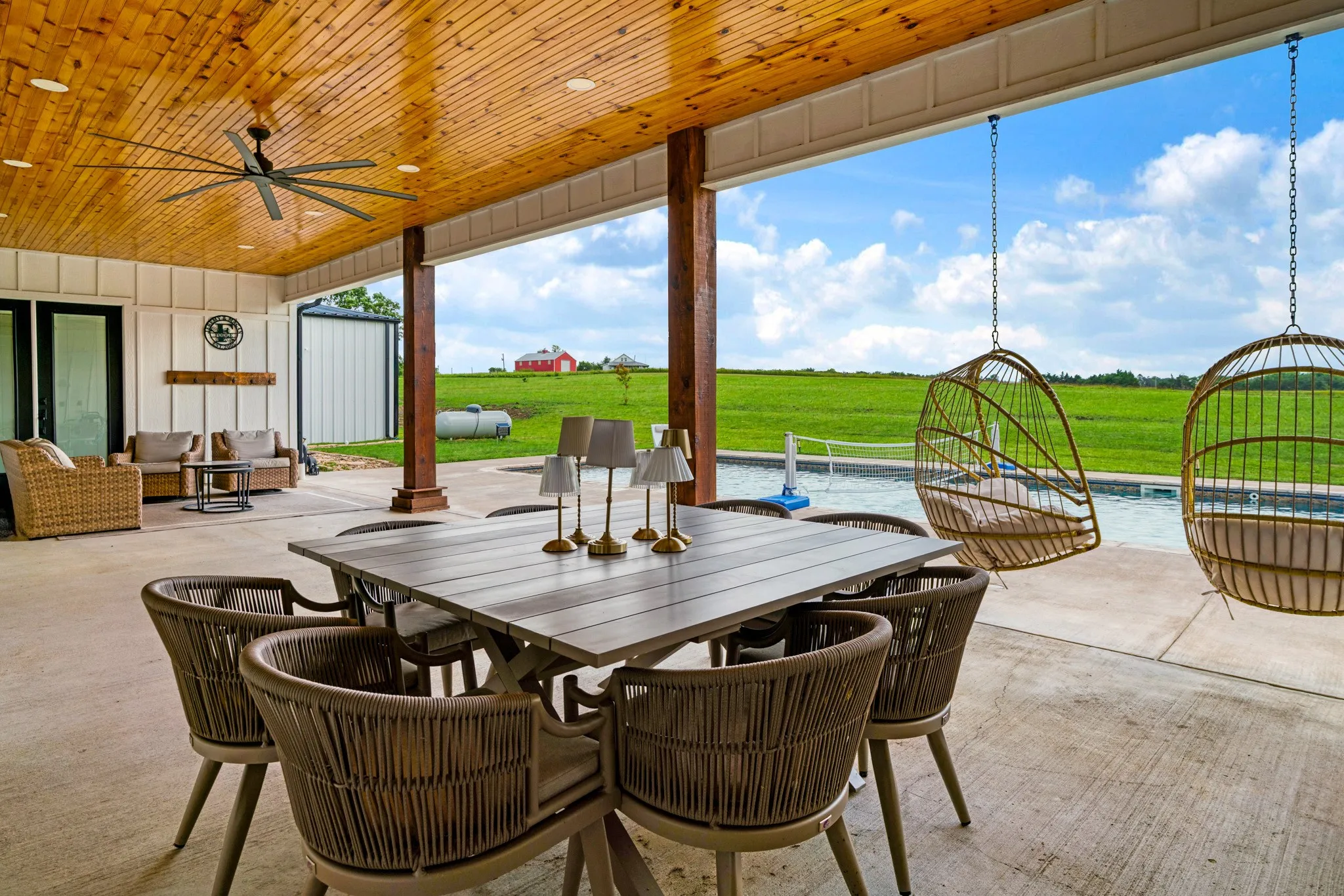 Single Family Residence For Sale in Lamar County , 700 County Road 44430, Paris, Texas 75460, 3 Bedrooms, 4 Bathrooms, Garage spaces, 2,722 Sqft, built in 2022, Price $849,000, mls#21333949, Real Estate Agent in Paris, Homes For Sale in Lamar county, Homes For Sale in Paris, Realtor in Paris Texas, Real Estate Brokerage Independent Realty Texas, Luminita Cordes Realtor