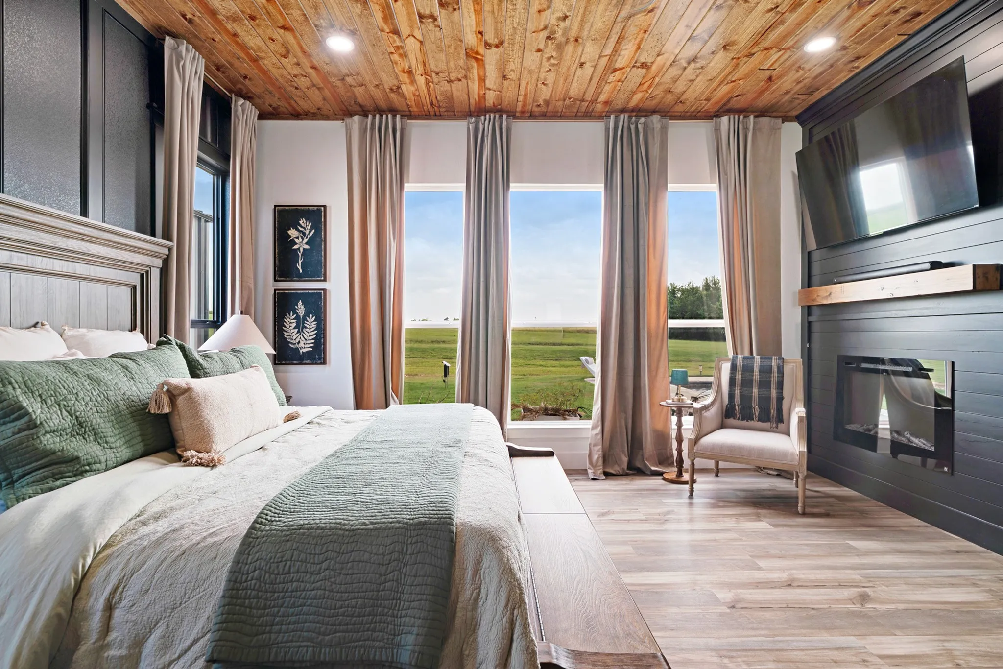 Master bedroom