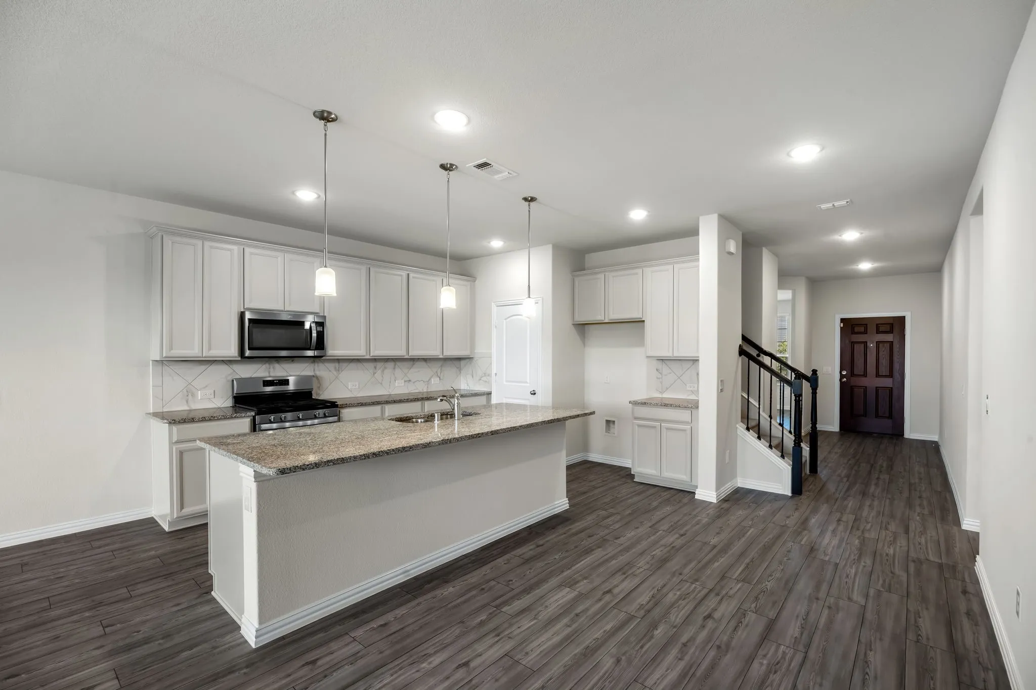Single Family Residence For Sale in Rockwall County , 984 Manuel Drive, Fate, Texas 75087, 4 Bedroom, 3 Bathroom, 2 Garage spaces, 2,592 Sqft, built in 2022, mls#21330695, Real Estate Agent in Fate, Homes For Sale in Rockwall county, Homes For Sale in Fate, Realtor in Fate Texas, Real Estate Brokerage Independent Realty Texas, Luminita Cordes Realtor