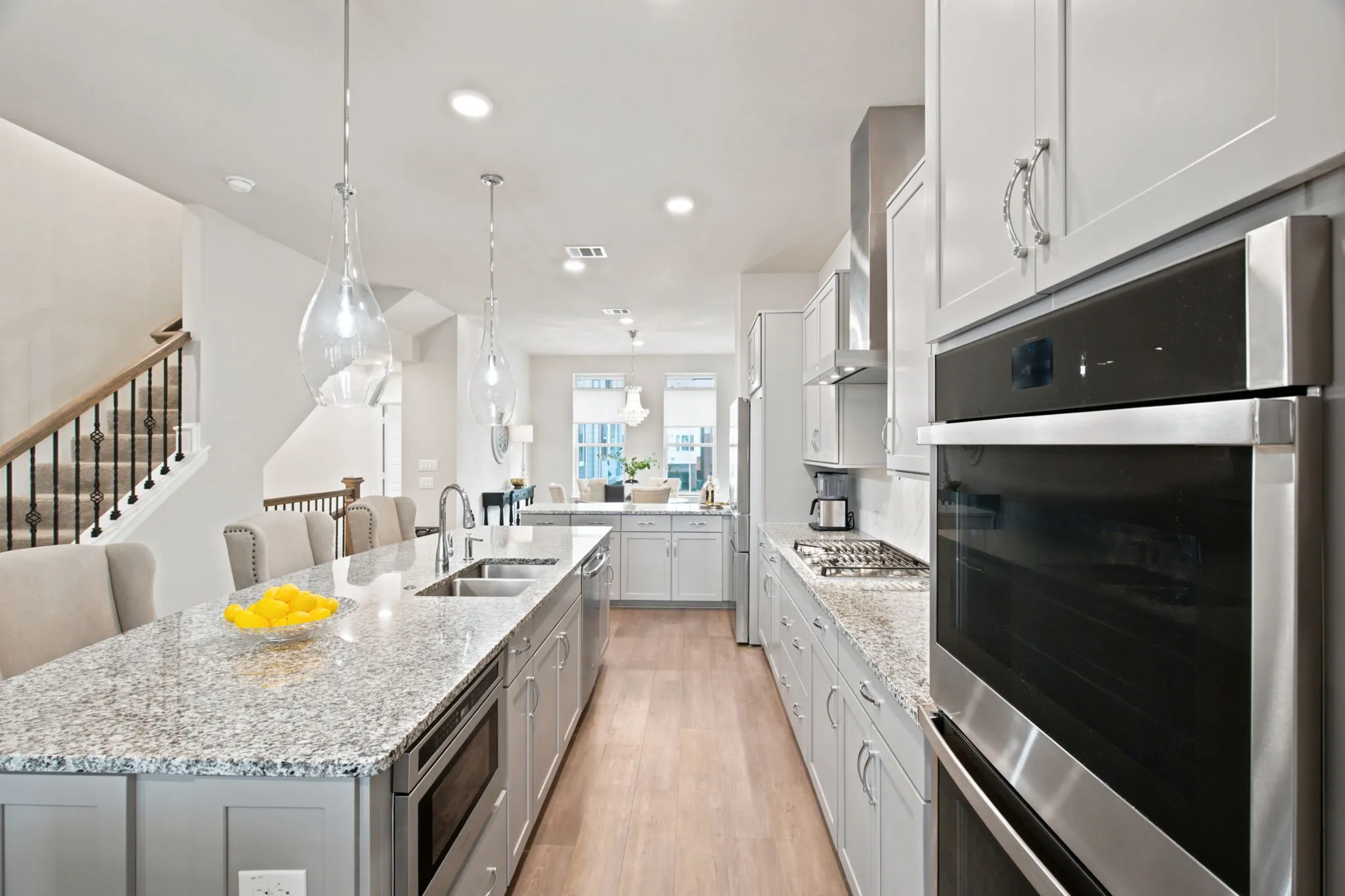Single Family Residence For Sale in Dallas County , 1011 Tea Olive Lane, Dallas, Texas 75212, 3 Bedroom, 4 Bathroom, 2 Garage spaces, 2,234 Sqft, built in 2019, mls#21333961, Real Estate Agent in Dallas, Homes For Sale in Dallas county, Homes For Sale in Dallas, Realtor in Dallas Texas, Real Estate Brokerage Independent Realty Texas, Luminita Cordes Realtor