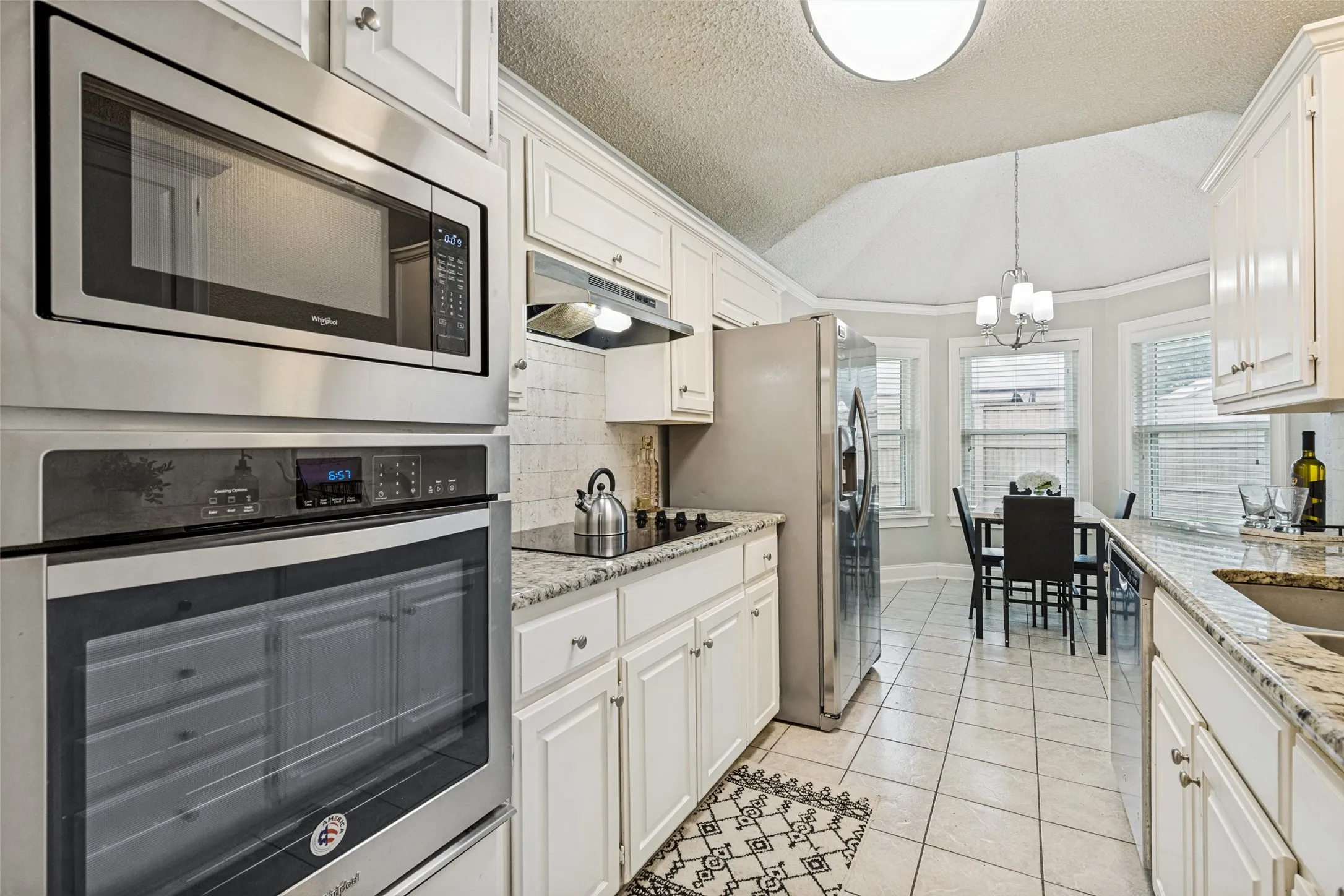 Single Family Residence For Sale in Tarrant County , 5957 Sundown Drive, Watauga, Texas 76148, 3 Bedroom, 2 Bathroom, 2 Garage spaces, 1,648 Sqft, built in 1990, mls#21324595, Real Estate Agent in Watauga, Homes For Sale in Tarrant county, Homes For Sale in Watauga, Realtor in Watauga Texas, Real Estate Brokerage Independent Realty Texas, Luminita Cordes Realtor