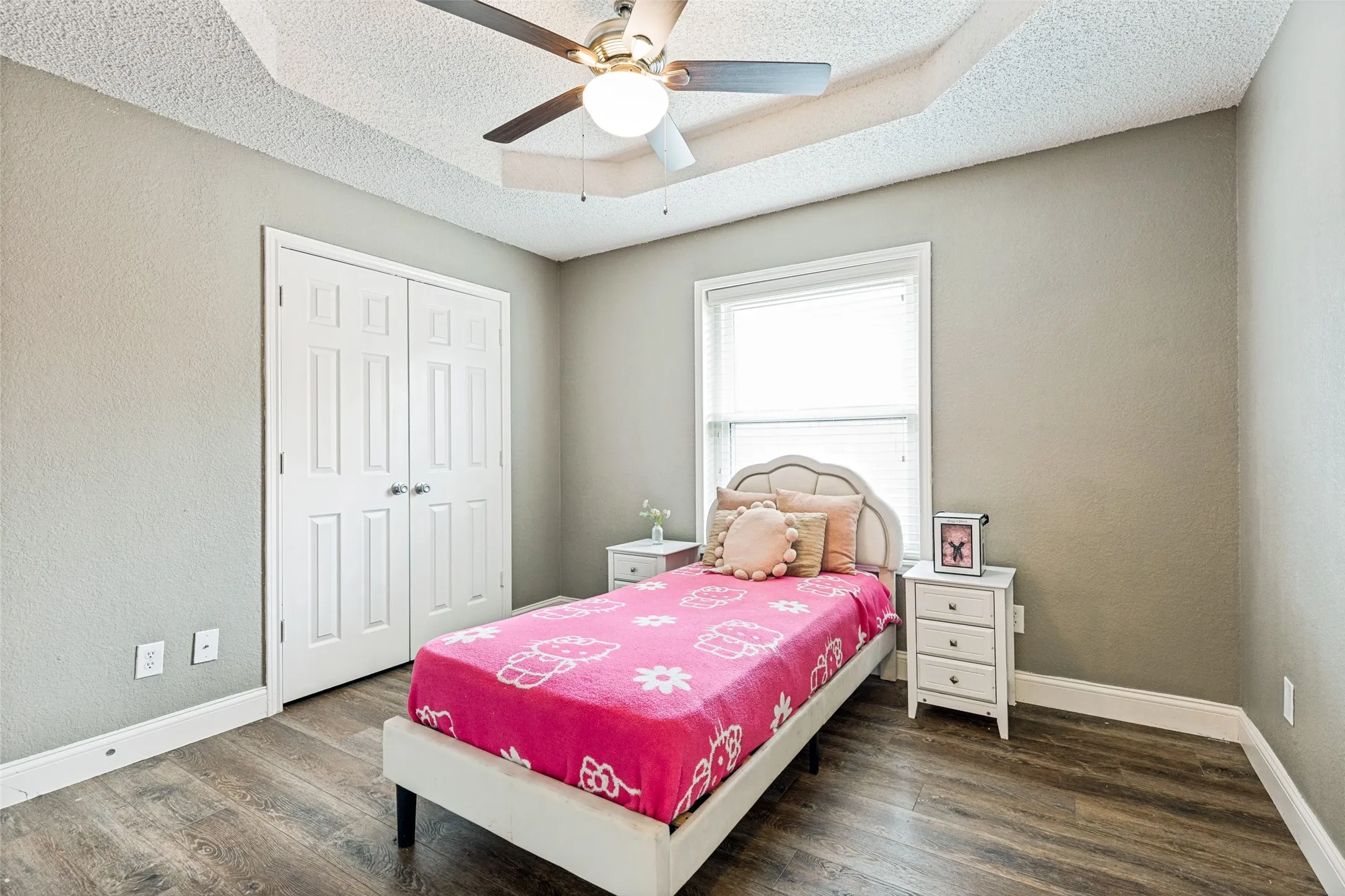 Single Family Residence For Sale in Tarrant County , 5957 Sundown Drive, Watauga, Texas 76148, 3 Bedroom, 2 Bathroom, 2 Garage spaces, 1,648 Sqft, built in 1990, mls#21324595, Real Estate Agent in Watauga, Homes For Sale in Tarrant county, Homes For Sale in Watauga, Realtor in Watauga Texas, Real Estate Brokerage Independent Realty Texas, Luminita Cordes Realtor