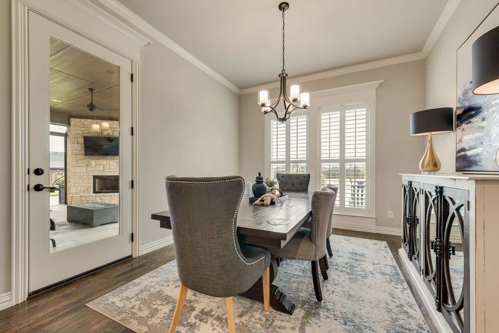 6031 Waggoner Way Midlothian, TX 76065
