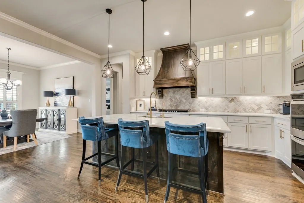 6031 Waggoner Way Midlothian, TX 76065