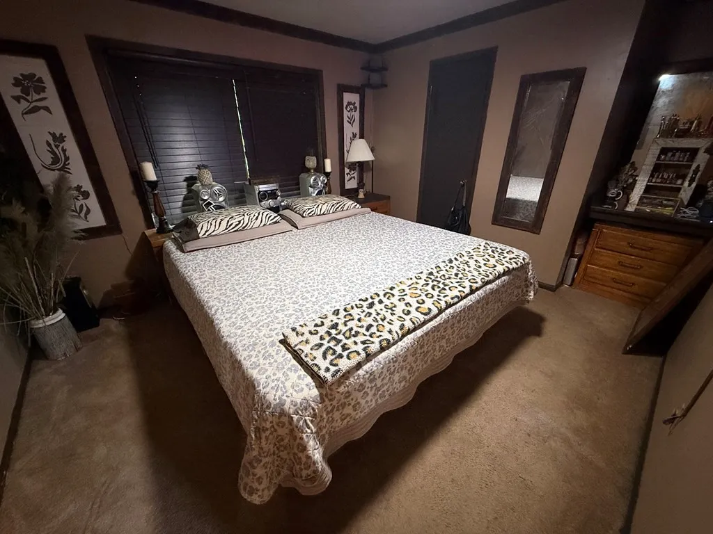 Single Family Residence For Sale in Navarro County , 4324 W Park Row Boulevard, Corsicana, Texas 75110, 3 Bedrooms, 2 Bathrooms, 2 Garage spaces, 1,474 Sqft, built in 0, Price $250,000, mls#21334733, Real Estate Agent in Corsicana, Homes For Sale in Navarro county, Homes For Sale in Corsicana, Realtor in Corsicana Texas, Real Estate Brokerage Independent Realty Texas, Luminita Cordes Realtor