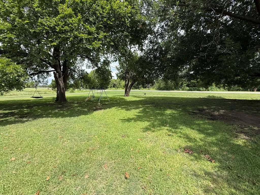 Single Family Residence For Sale in Navarro County , 4324 W Park Row Boulevard, Corsicana, Texas 75110, 3 Bedrooms, 2 Bathrooms, 2 Garage spaces, 1,474 Sqft, built in 0, Price $250,000, mls#21334733, Real Estate Agent in Corsicana, Homes For Sale in Navarro county, Homes For Sale in Corsicana, Realtor in Corsicana Texas, Real Estate Brokerage Independent Realty Texas, Luminita Cordes Realtor