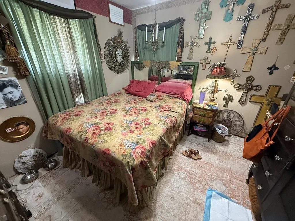 Single Family Residence For Sale in Navarro County , 4324 W Park Row Boulevard, Corsicana, Texas 75110, 3 Bedrooms, 2 Bathrooms, 2 Garage spaces, 1,474 Sqft, built in 0, Price $250,000, mls#21334733, Real Estate Agent in Corsicana, Homes For Sale in Navarro county, Homes For Sale in Corsicana, Realtor in Corsicana Texas, Real Estate Brokerage Independent Realty Texas, Luminita Cordes Realtor