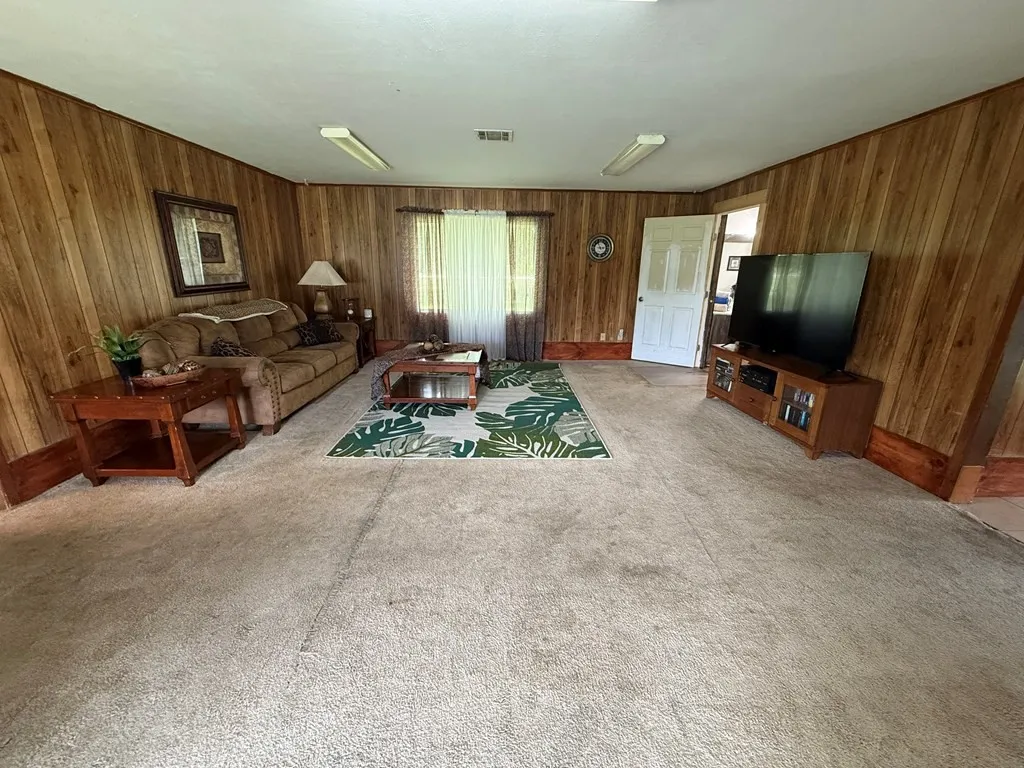 Single Family Residence For Sale in Navarro County , 4324 W Park Row Boulevard, Corsicana, Texas 75110, 3 Bedrooms, 2 Bathrooms, 2 Garage spaces, 1,474 Sqft, built in 0, Price $250,000, mls#21334733, Real Estate Agent in Corsicana, Homes For Sale in Navarro county, Homes For Sale in Corsicana, Realtor in Corsicana Texas, Real Estate Brokerage Independent Realty Texas, Luminita Cordes Realtor