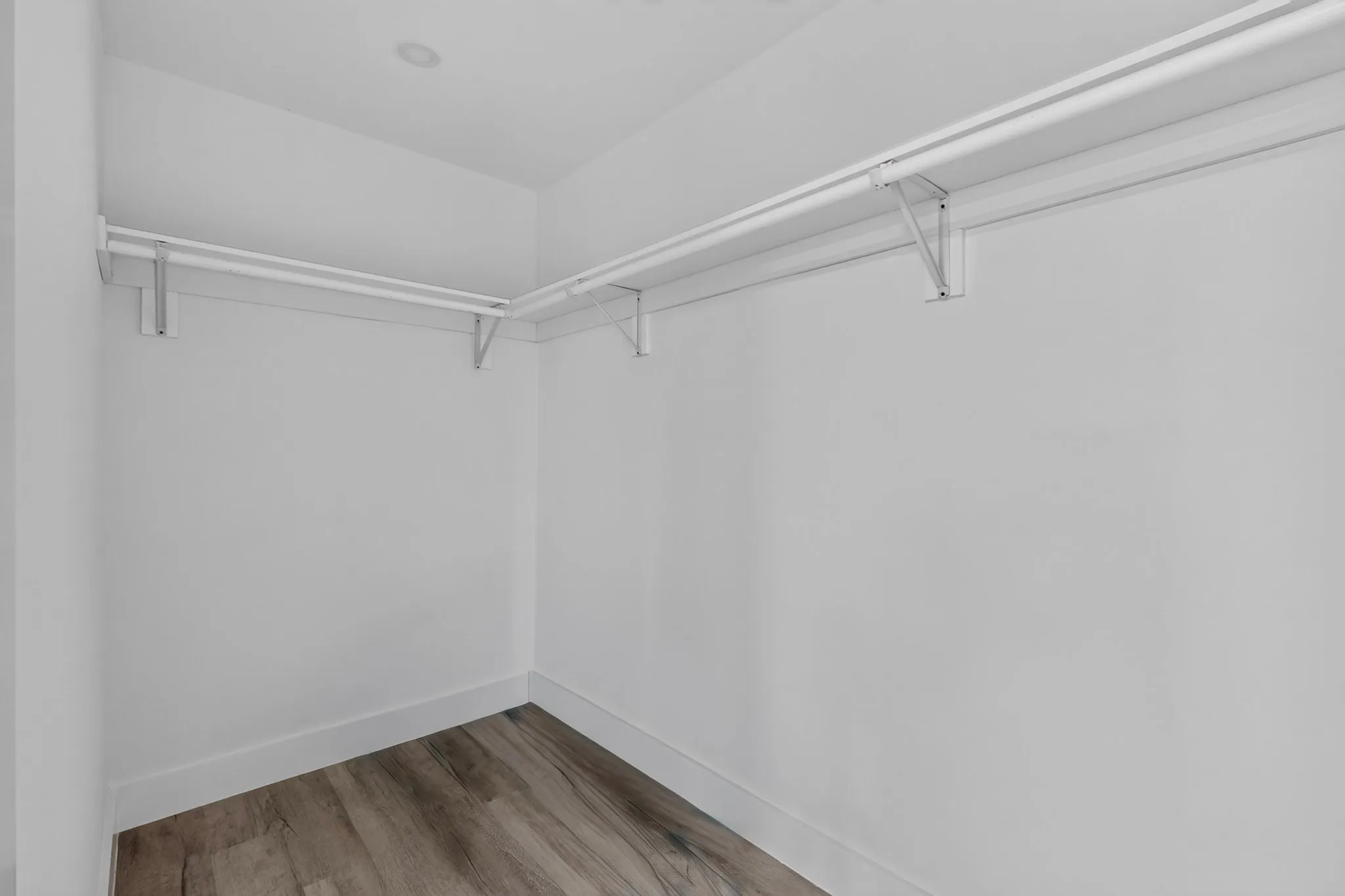 Single Family Residence For Sale in Dallas County , 6208 Fenway Street, Dallas, Texas 75217, 4 Bedroom, 3 Bathroom, Garage spaces, 1,835 Sqft, built in 1963, mls#21330324, Real Estate Agent in Dallas, Homes For Sale in Dallas county, Homes For Sale in Dallas, Realtor in Dallas Texas, Real Estate Brokerage Independent Realty Texas, Luminita Cordes Realtor