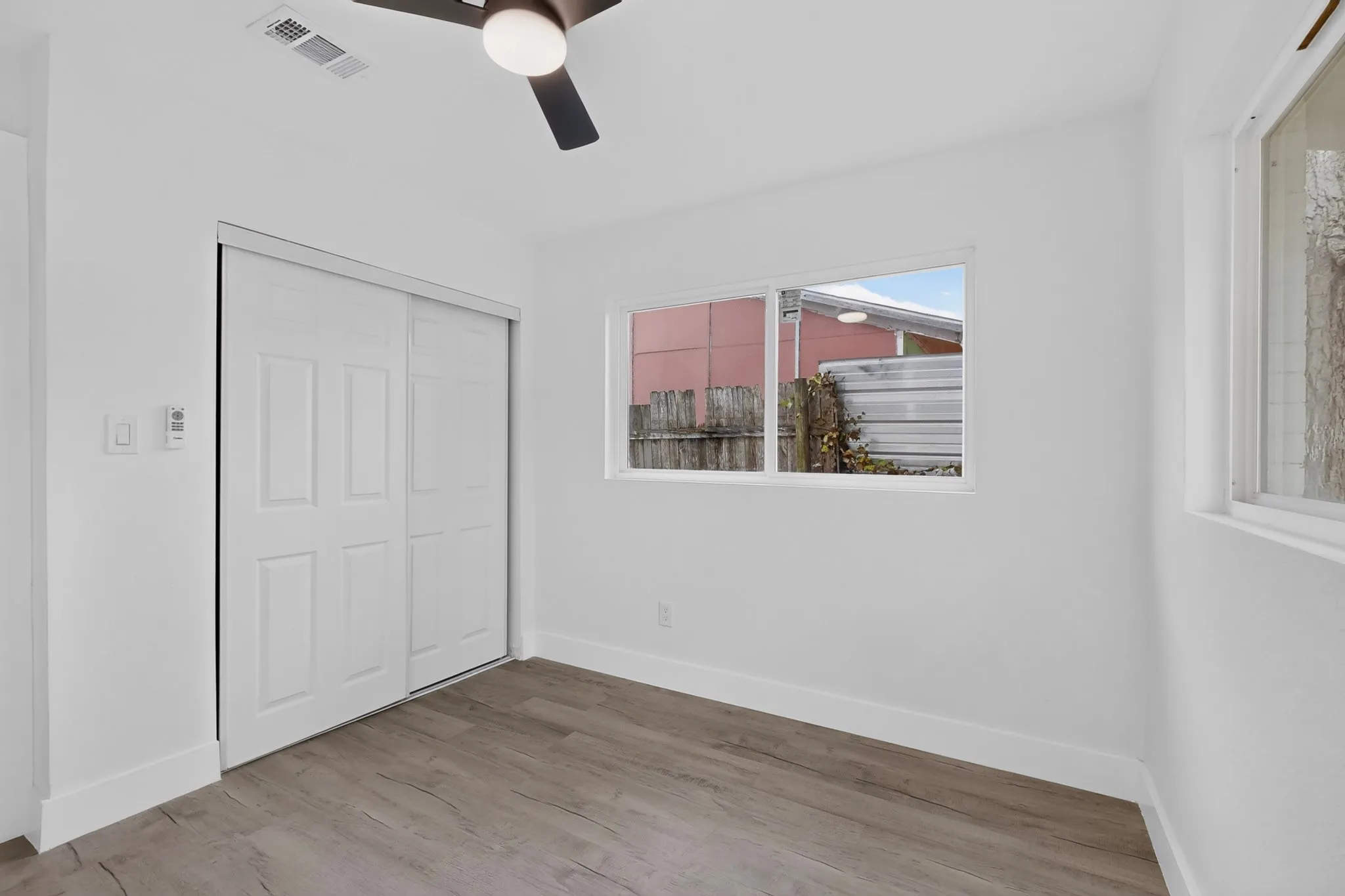 Single Family Residence For Sale in Dallas County , 6208 Fenway Street, Dallas, Texas 75217, 4 Bedroom, 3 Bathroom, Garage spaces, 1,835 Sqft, built in 1963, mls#21330324, Real Estate Agent in Dallas, Homes For Sale in Dallas county, Homes For Sale in Dallas, Realtor in Dallas Texas, Real Estate Brokerage Independent Realty Texas, Luminita Cordes Realtor