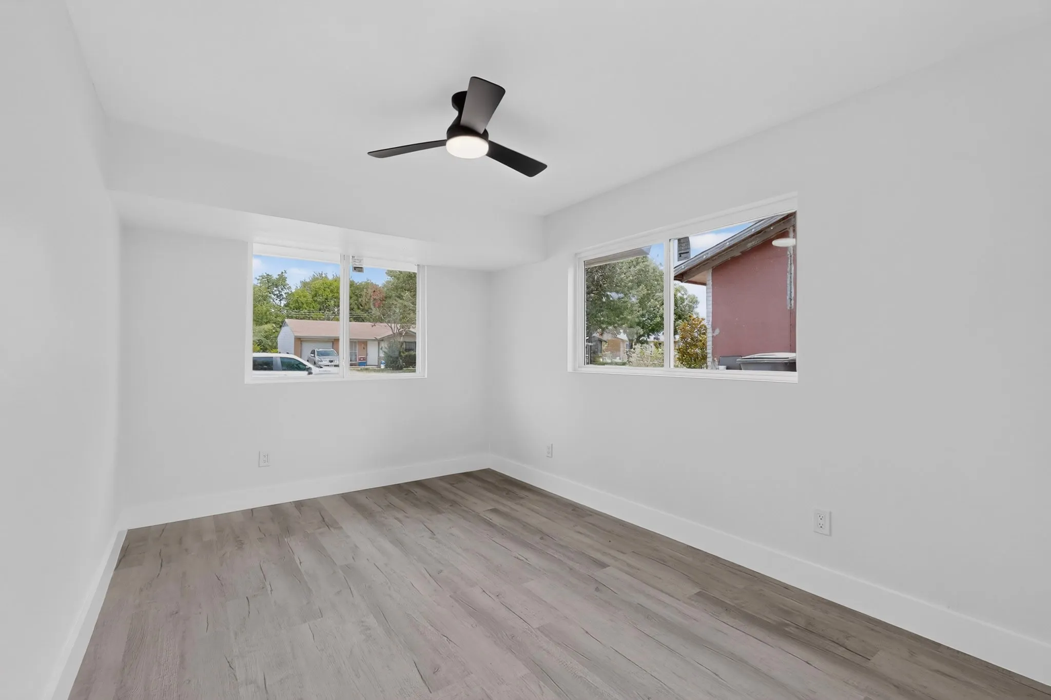 Single Family Residence For Sale in Dallas County , 6208 Fenway Street, Dallas, Texas 75217, 4 Bedroom, 3 Bathroom, Garage spaces, 1,835 Sqft, built in 1963, mls#21330324, Real Estate Agent in Dallas, Homes For Sale in Dallas county, Homes For Sale in Dallas, Realtor in Dallas Texas, Real Estate Brokerage Independent Realty Texas, Luminita Cordes Realtor