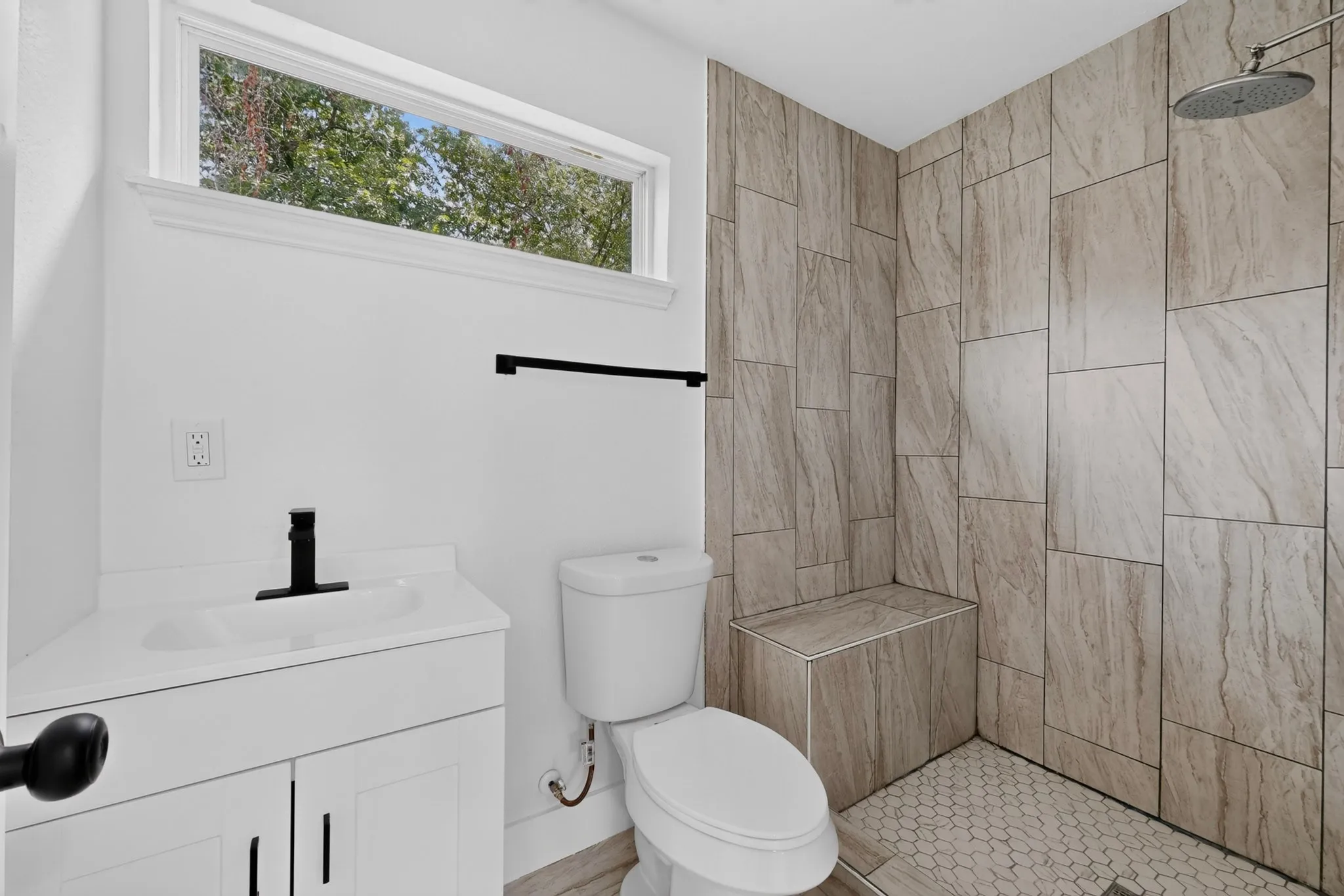 Single Family Residence For Sale in Dallas County , 6208 Fenway Street, Dallas, Texas 75217, 4 Bedroom, 3 Bathroom, Garage spaces, 1,835 Sqft, built in 1963, mls#21330324, Real Estate Agent in Dallas, Homes For Sale in Dallas county, Homes For Sale in Dallas, Realtor in Dallas Texas, Real Estate Brokerage Independent Realty Texas, Luminita Cordes Realtor