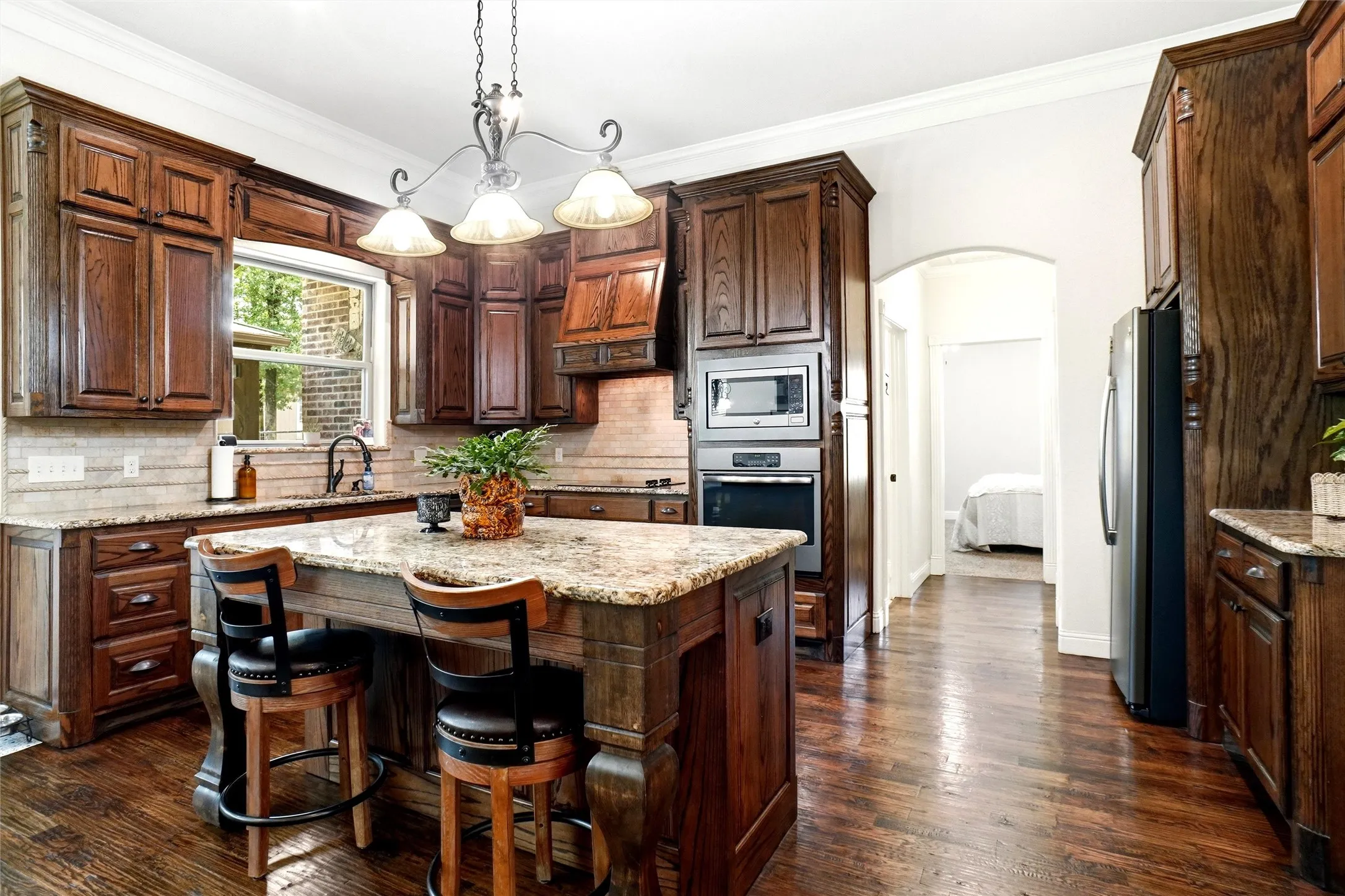 Single Family Residence For Sale in Parker County , 244 S Natural Spring Lane, Azle, Texas 76020, 3 Bedroom, 2 Bathroom, 2 Garage spaces, 2,008 Sqft, built in 2016, mls#21334164, Real Estate Agent in Azle, Homes For Sale in Parker county, Homes For Sale in Azle, Realtor in Azle Texas, Real Estate Brokerage Independent Realty Texas, Luminita Cordes Realtor