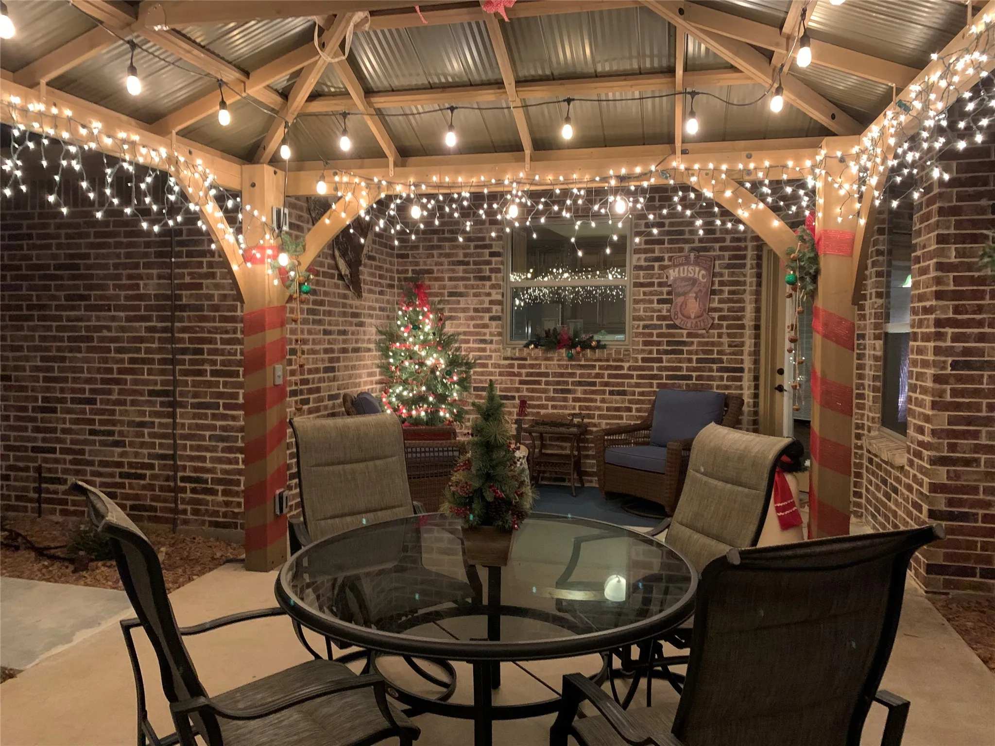 Gazebo at Christmas