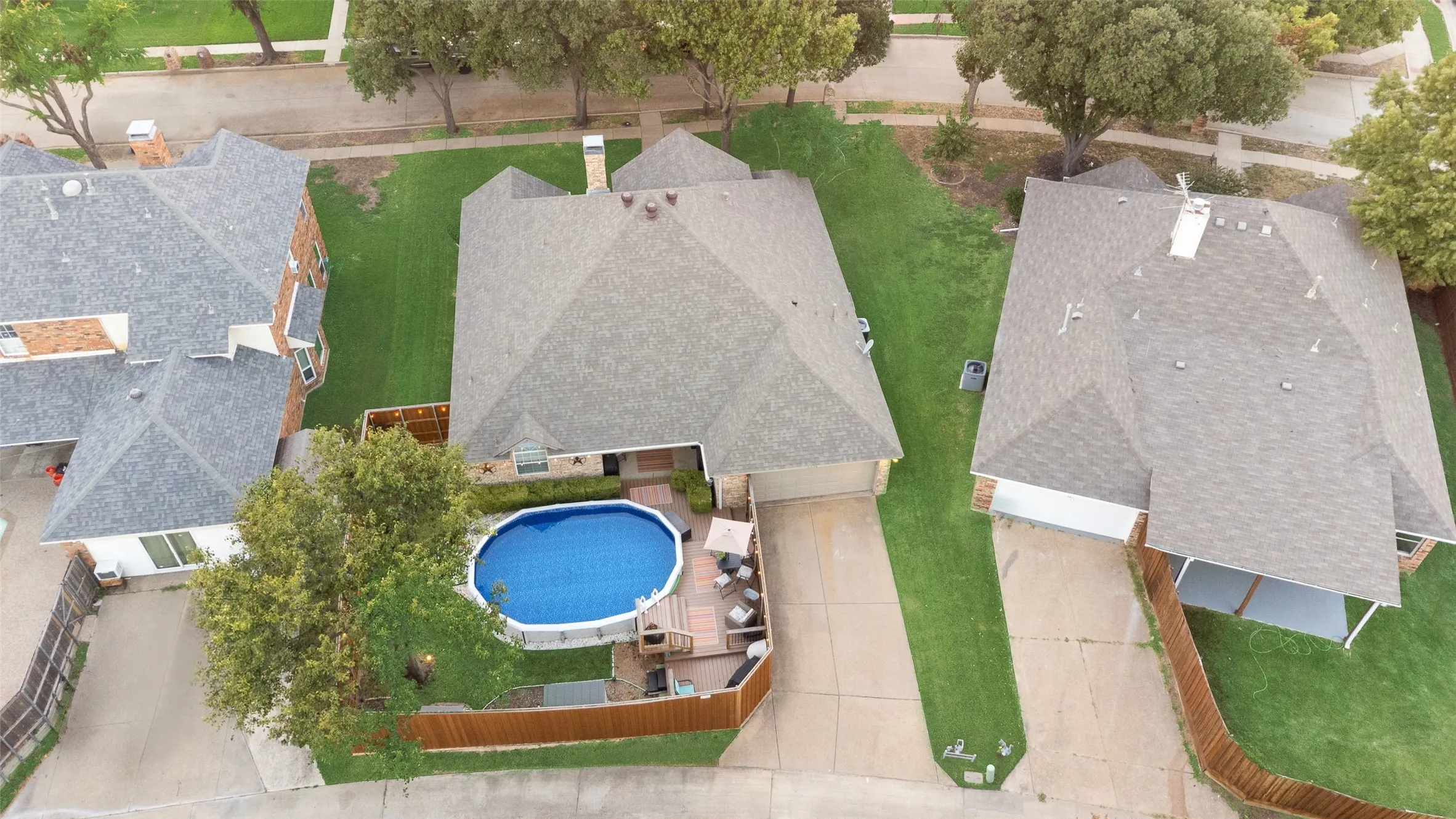 Single Family Residence For Sale in Dallas County , 2336 Penrose Drive, Mesquite, Texas 75150, 4 Bedroom, 3 Bathroom, 2 Garage spaces, 2,306 Sqft, built in 1989, mls#21334513, Real Estate Agent in Mesquite, Homes For Sale in Dallas county, Homes For Sale in Mesquite, Realtor in Mesquite Texas, Real Estate Brokerage Independent Realty Texas, Luminita Cordes Realtor