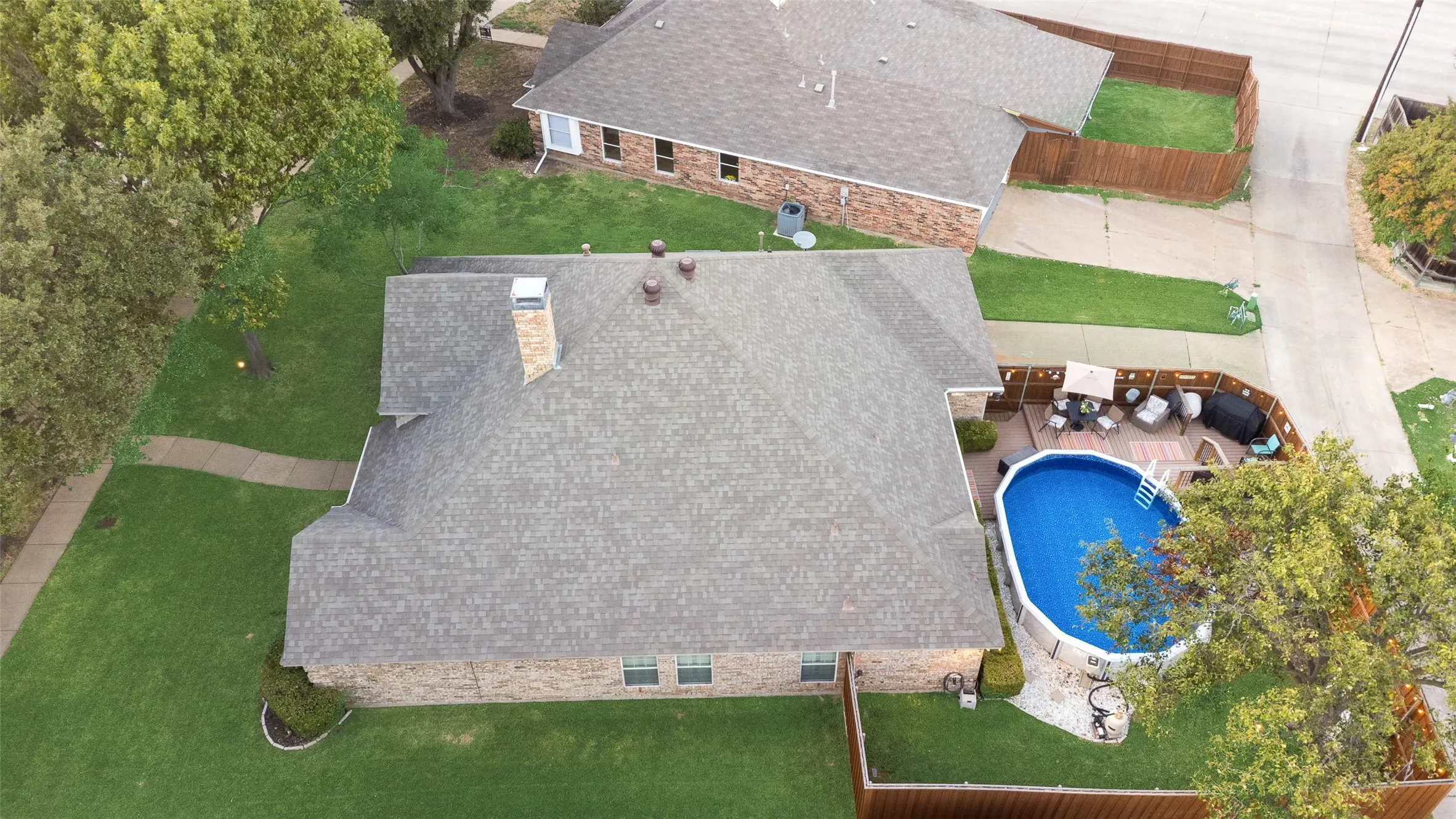 Single Family Residence For Sale in Dallas County , 2336 Penrose Drive, Mesquite, Texas 75150, 4 Bedroom, 3 Bathroom, 2 Garage spaces, 2,306 Sqft, built in 1989, mls#21334513, Real Estate Agent in Mesquite, Homes For Sale in Dallas county, Homes For Sale in Mesquite, Realtor in Mesquite Texas, Real Estate Brokerage Independent Realty Texas, Luminita Cordes Realtor