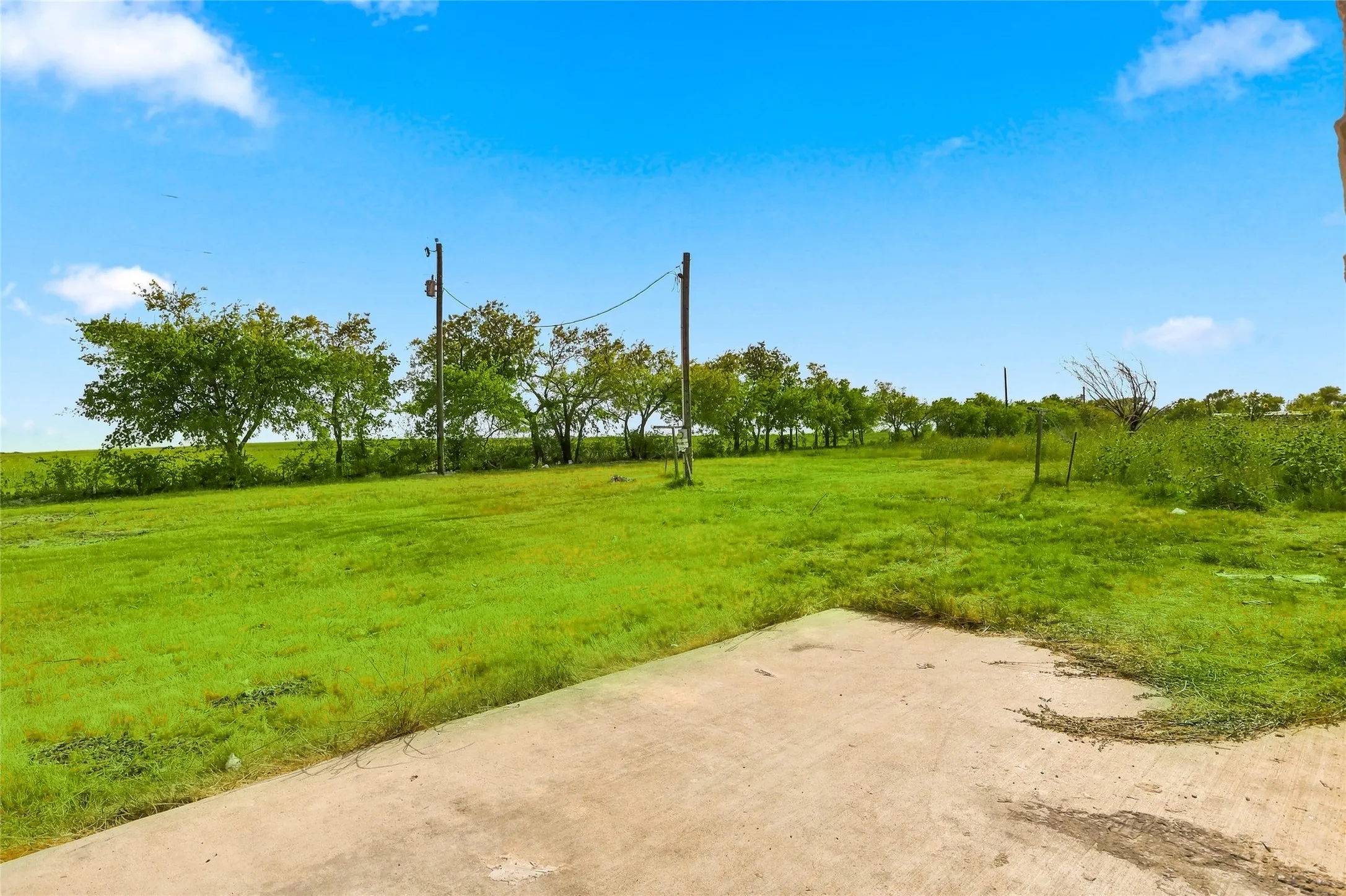Single Family Residence For Rent in Denton County , 5715 Smiley Road, Celina, Texas 75009, 4 Bedroom, 2 Bathroom, Garage spaces, 1,850 Sqft, built in 2020, mls#21331674, Real Estate Agent in Celina, Homes For Rent in Denton county, Homes For Rent in Celina, Realtor in Celina Texas, Real Estate Brokerage Independent Realty Texas, Luminita Cordes Realtor