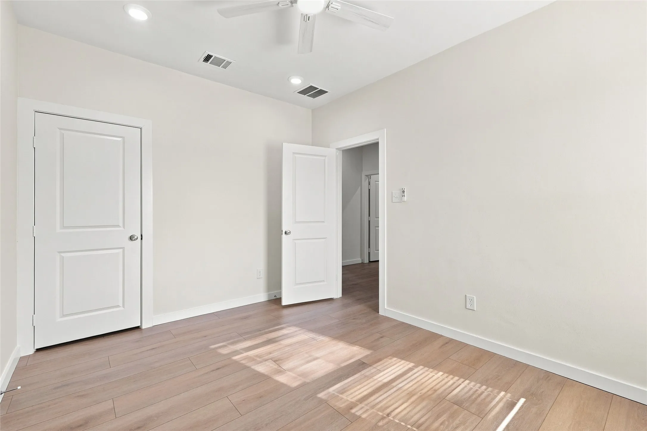 Single Family Residence For Rent in Denton County , 5715 Smiley Road, Celina, Texas 75009, 4 Bedroom, 2 Bathroom, Garage spaces, 1,850 Sqft, built in 2020, mls#21331674, Real Estate Agent in Celina, Homes For Rent in Denton county, Homes For Rent in Celina, Realtor in Celina Texas, Real Estate Brokerage Independent Realty Texas, Luminita Cordes Realtor