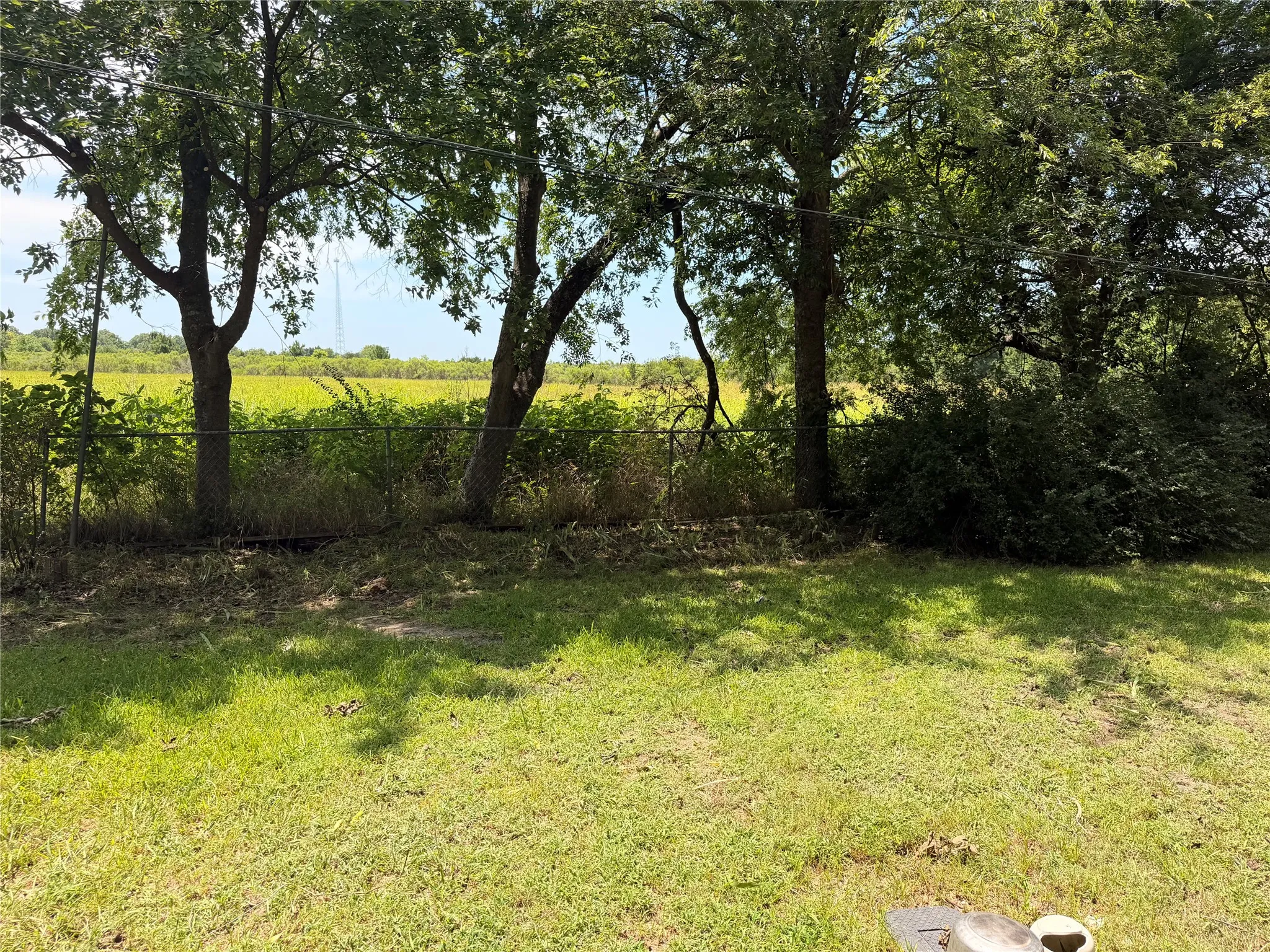 Single Family Residence For Sale in Delta County , 1402 Circle Drive, Cooper, Texas 75432, 3 Bedroom, 2 Bathroom, 2 Garage spaces, 2,181 Sqft, built in 1968, mls#21332724, Real Estate Agent in Cooper, Homes For Sale in Delta county, Homes For Sale in Cooper, Realtor in Cooper Texas, Real Estate Brokerage Independent Realty Texas, Luminita Cordes Realtor