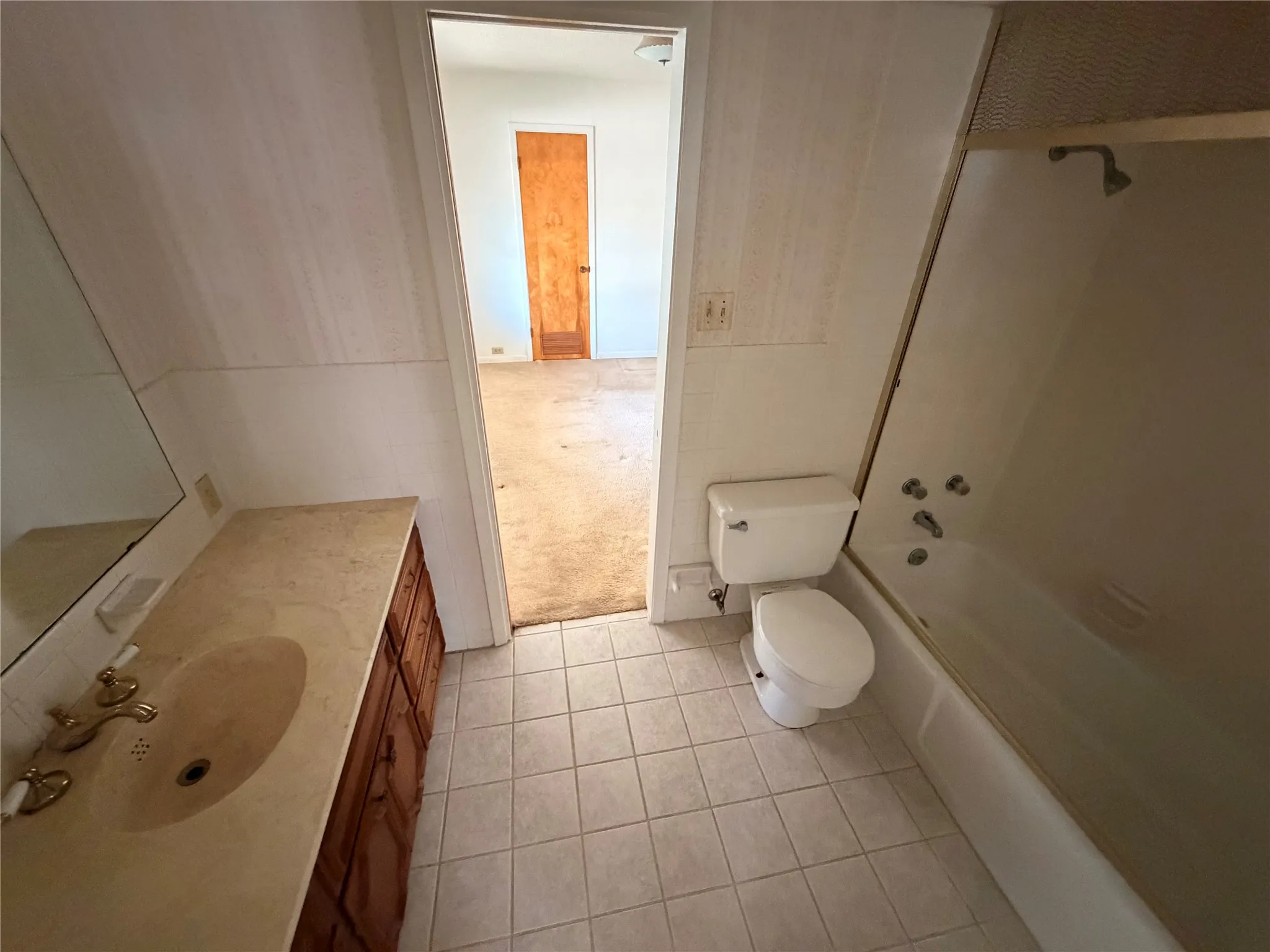 Single Family Residence For Sale in Delta County , 1402 Circle Drive, Cooper, Texas 75432, 3 Bedroom, 2 Bathroom, 2 Garage spaces, 2,181 Sqft, built in 1968, mls#21332724, Real Estate Agent in Cooper, Homes For Sale in Delta county, Homes For Sale in Cooper, Realtor in Cooper Texas, Real Estate Brokerage Independent Realty Texas, Luminita Cordes Realtor