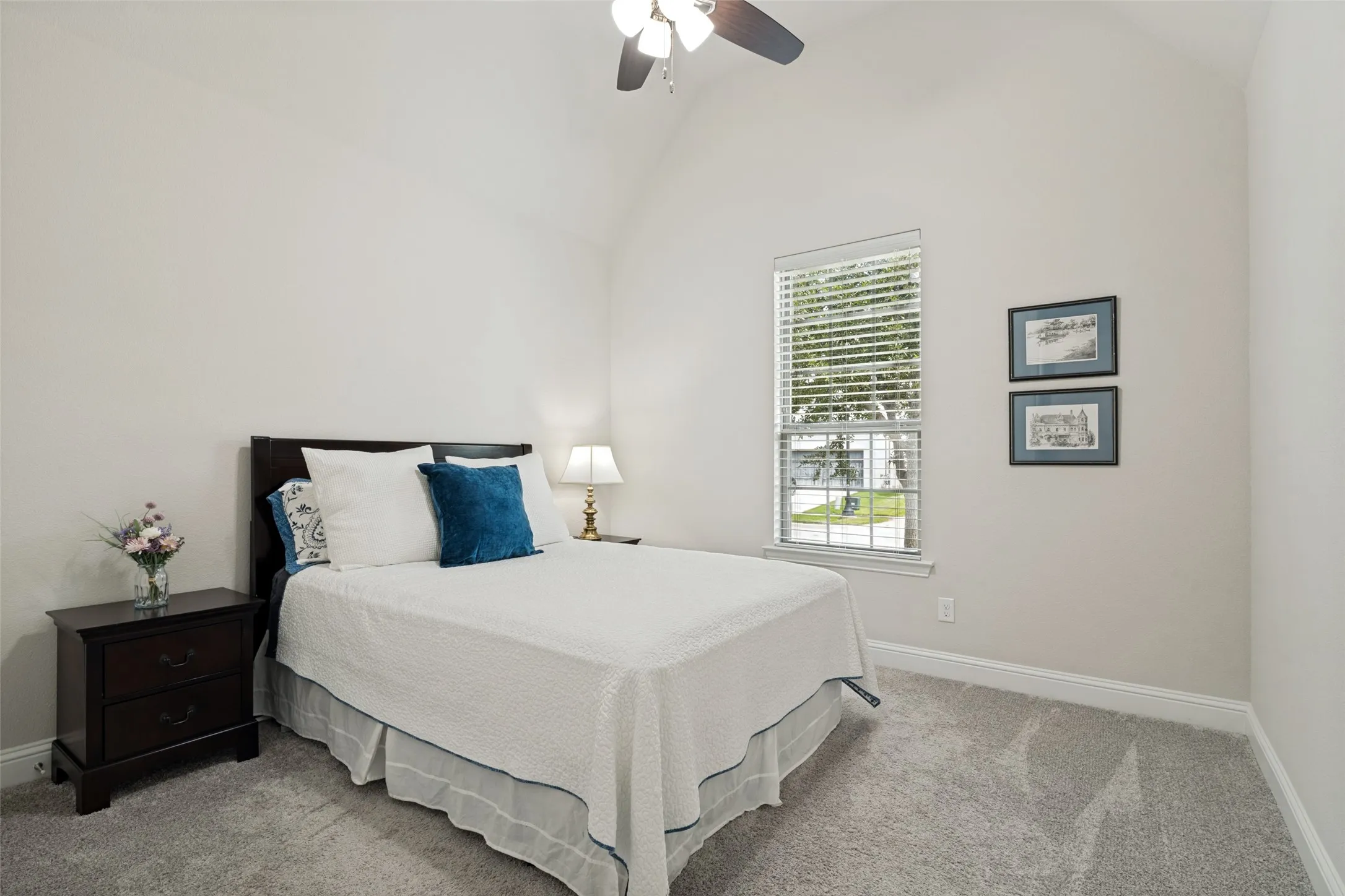 Single Family Residence For Sale in Collin County , 8805 Abbington Place, Mc Kinney, Texas 75072, 4 Bedroom, 4 Bathroom, 2 Garage spaces, 3,142 Sqft, built in 2017, mls#21332286, Real Estate Agent in Mc Kinney, Homes For Sale in Collin county, Homes For Sale in Mc Kinney, Realtor in Mc Kinney Texas, Real Estate Brokerage Independent Realty Texas, Luminita Cordes Realtor