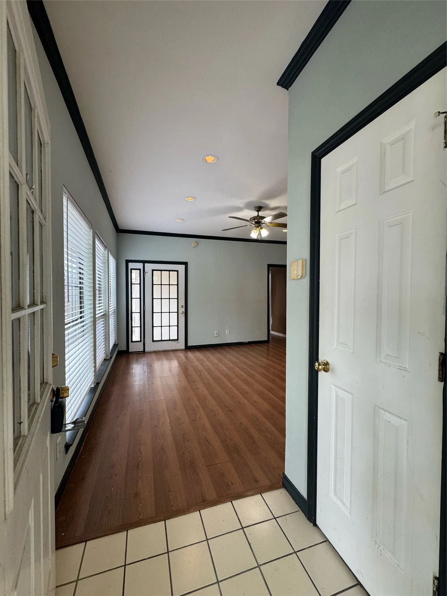 Duplex For Rent in Denton County , 201 E Windsor Drive, Denton, Texas 76209, 3 Bedroom, 2 Bathroom, 2 Garage spaces, 1,090 Sqft, built in 1984, mls#21334736, Real Estate Agent in Denton, Homes For Rent in Denton county, Homes For Rent in Denton, Realtor in Denton Texas, Real Estate Brokerage Independent Realty Texas, Luminita Cordes Realtor
