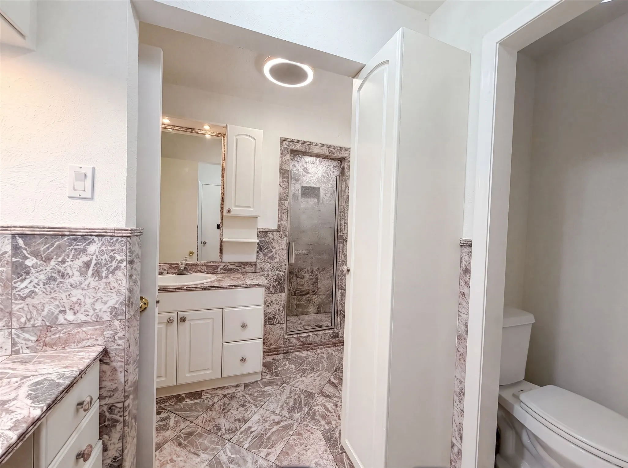 Single Family Residence For Sale in Dallas County , 725 Ridgecrest Drive, Irving, Texas 75060, 4 Bedroom, 3 Bathroom, 2 Garage spaces, 2,732 Sqft, built in 1959, mls#21334790, Real Estate Agent in Irving, Homes For Sale in Dallas county, Homes For Sale in Irving, Realtor in Irving Texas, Real Estate Brokerage Independent Realty Texas, Luminita Cordes Realtor