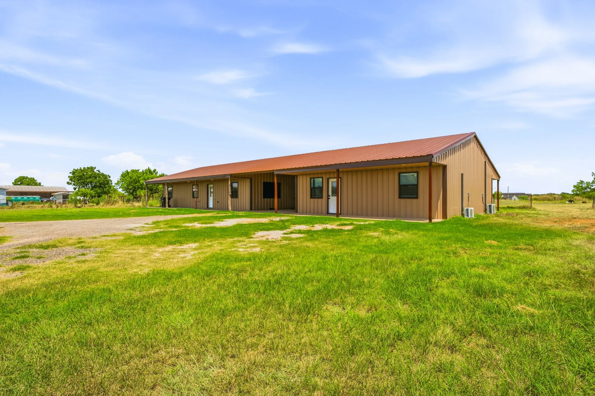 Single Family Residence For Sale in Jack County , 341 Wesley Chapel Road, Jacksboro, Texas 76458, 3 Bedroom, 2 Bathroom, Garage spaces, 1,500 Sqft, built in 2017, mls#21333906, Real Estate Agent in Jacksboro, Homes For Sale in Jack county, Homes For Sale in Jacksboro, Realtor in Jacksboro Texas, Real Estate Brokerage Independent Realty Texas, Luminita Cordes Realtor
