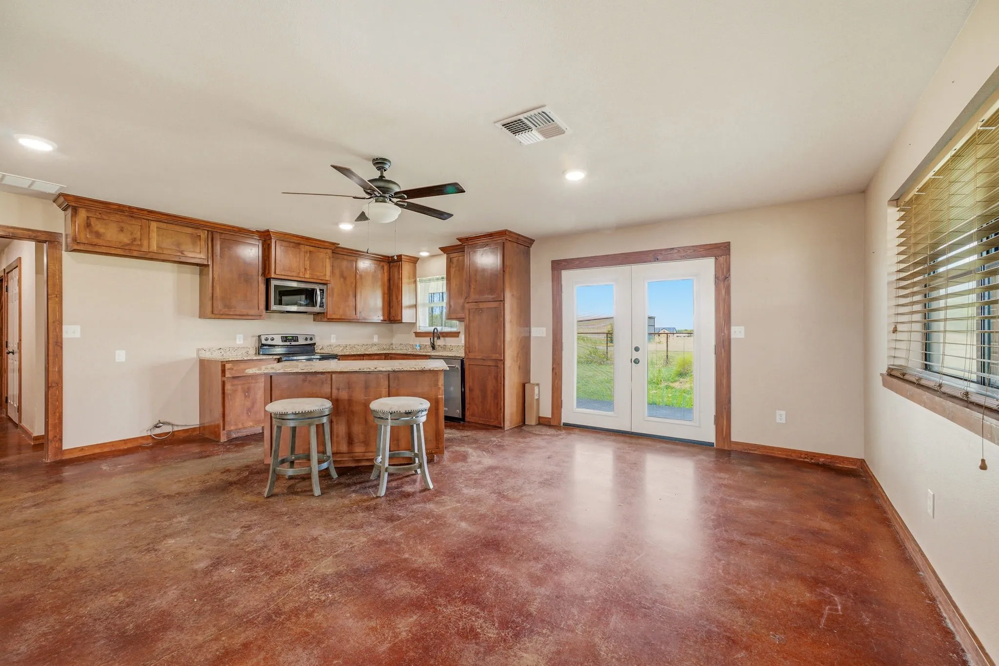 Single Family Residence For Sale in Jack County , 341 Wesley Chapel Road, Jacksboro, Texas 76458, 3 Bedroom, 2 Bathroom, Garage spaces, 1,500 Sqft, built in 2017, mls#21333906, Real Estate Agent in Jacksboro, Homes For Sale in Jack county, Homes For Sale in Jacksboro, Realtor in Jacksboro Texas, Real Estate Brokerage Independent Realty Texas, Luminita Cordes Realtor