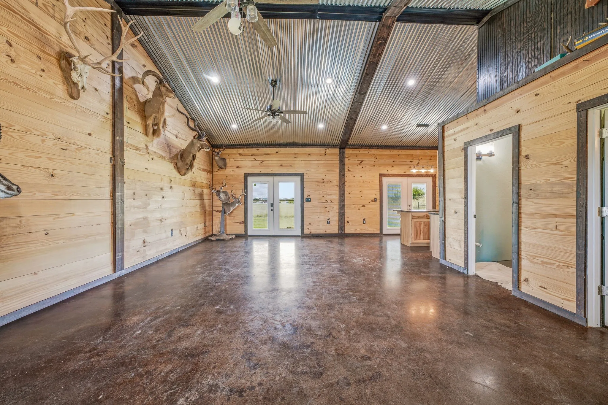 Single Family Residence For Sale in Jack County , 341 Wesley Chapel Road, Jacksboro, Texas 76458, 3 Bedroom, 2 Bathroom, Garage spaces, 1,500 Sqft, built in 2017, mls#21333906, Real Estate Agent in Jacksboro, Homes For Sale in Jack county, Homes For Sale in Jacksboro, Realtor in Jacksboro Texas, Real Estate Brokerage Independent Realty Texas, Luminita Cordes Realtor
