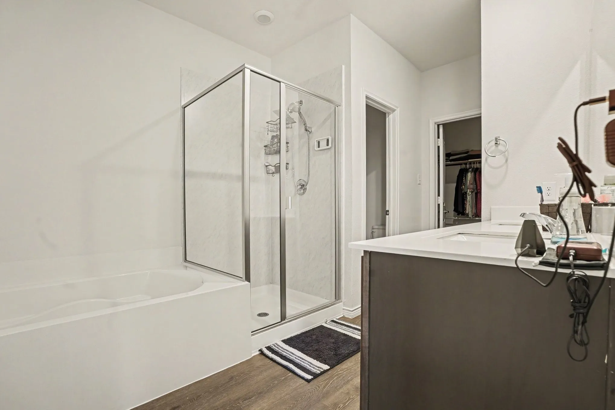 Townhouse For Sale in Dallas County , 2217 Steer Creek Place, Mesquite, Texas 75149, 3 Bedroom, 3 Bathroom, 2 Garage spaces, 1,711 Sqft, built in 2021, Price $295,300, mls#21327844, Real Estate Agent in Mesquite, Homes For Sale in Dallas county, Homes For Sale in Mesquite, Realtor in Mesquite Texas, Real Estate Brokerage Independent Realty Texas, Luminita Cordes Realtor