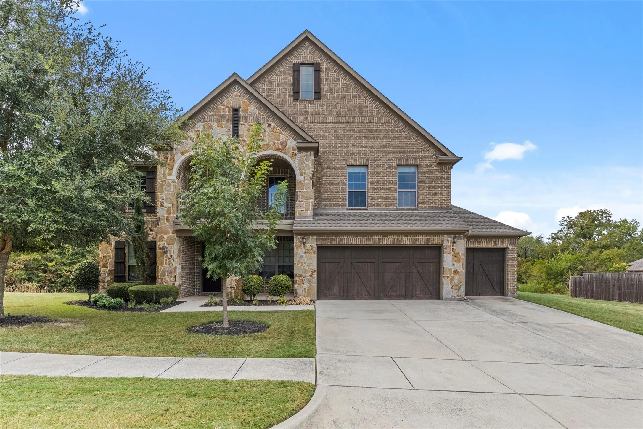 Single Family Residence For Sale in Collin County , 601 Boyd Creek Road, Mc Kinney, Texas 75071, 6 Bedroom, 4 Bathroom, 3 Garage spaces, 4,945 Sqft, built in 2013, mls#21332479, Real Estate Agent in Mc Kinney, Homes For Sale in Collin county, Homes For Sale in Mc Kinney, Realtor in Mc Kinney Texas, Real Estate Brokerage Independent Realty Texas, Luminita Cordes Realtor