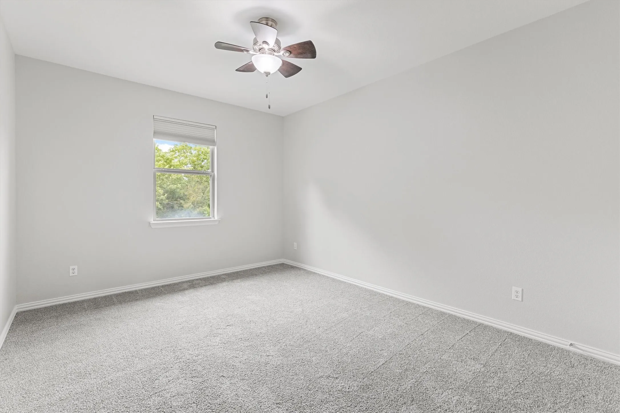 Single Family Residence For Sale in Collin County , 601 Boyd Creek Road, Mc Kinney, Texas 75071, 6 Bedroom, 4 Bathroom, 3 Garage spaces, 4,945 Sqft, built in 2013, mls#21332479, Real Estate Agent in Mc Kinney, Homes For Sale in Collin county, Homes For Sale in Mc Kinney, Realtor in Mc Kinney Texas, Real Estate Brokerage Independent Realty Texas, Luminita Cordes Realtor