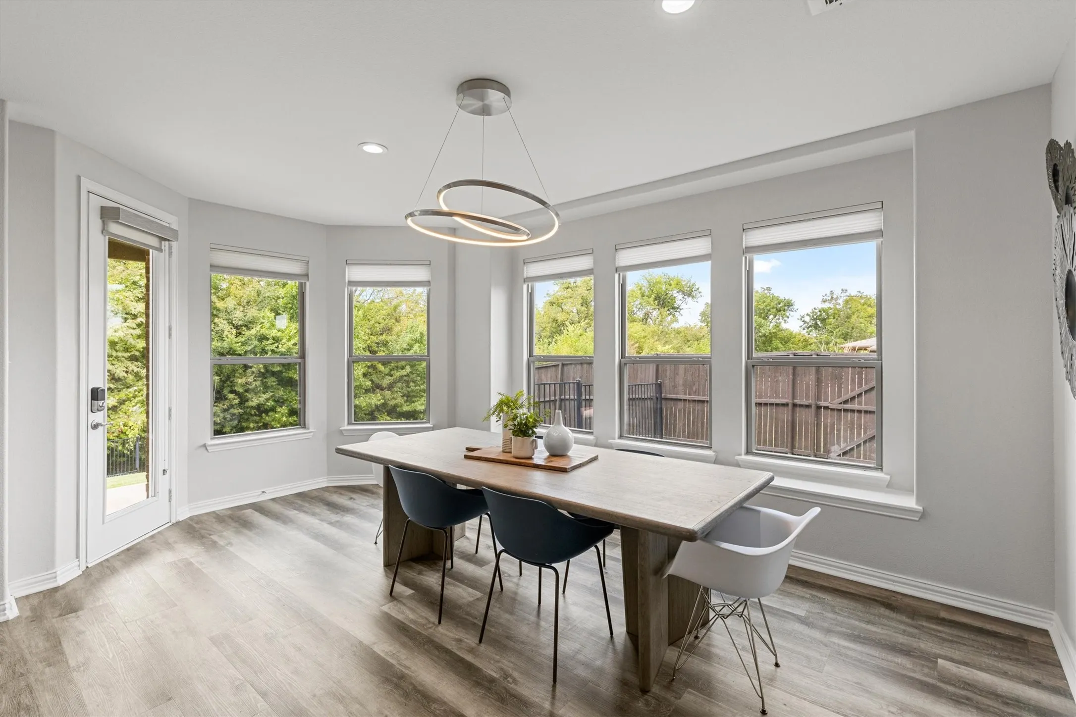 Single Family Residence For Sale in Collin County , 601 Boyd Creek Road, Mc Kinney, Texas 75071, 6 Bedroom, 4 Bathroom, 3 Garage spaces, 4,945 Sqft, built in 2013, mls#21332479, Real Estate Agent in Mc Kinney, Homes For Sale in Collin county, Homes For Sale in Mc Kinney, Realtor in Mc Kinney Texas, Real Estate Brokerage Independent Realty Texas, Luminita Cordes Realtor