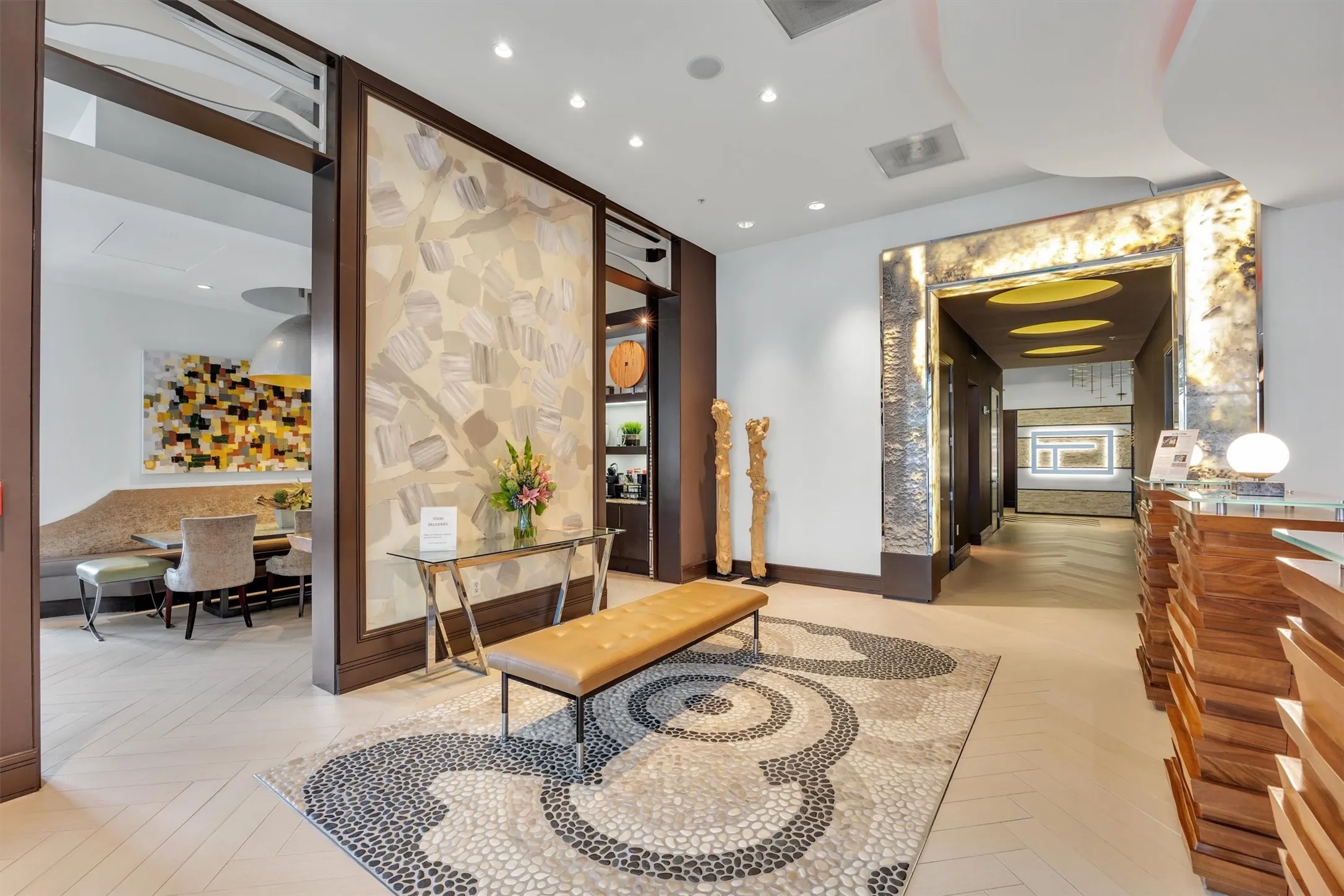 Condominium For Sale in Dallas County , 2323 N Houston Street 202, Dallas, Texas 75219, 2 Bedroom, 2 Bathroom, 3 Garage spaces, 1,784 Sqft, built in 2005, mls#21334817, Real Estate Agent in Dallas, Homes For Sale in Dallas county, Homes For Sale in Dallas, Realtor in Dallas Texas, Real Estate Brokerage Independent Realty Texas, Luminita Cordes Realtor