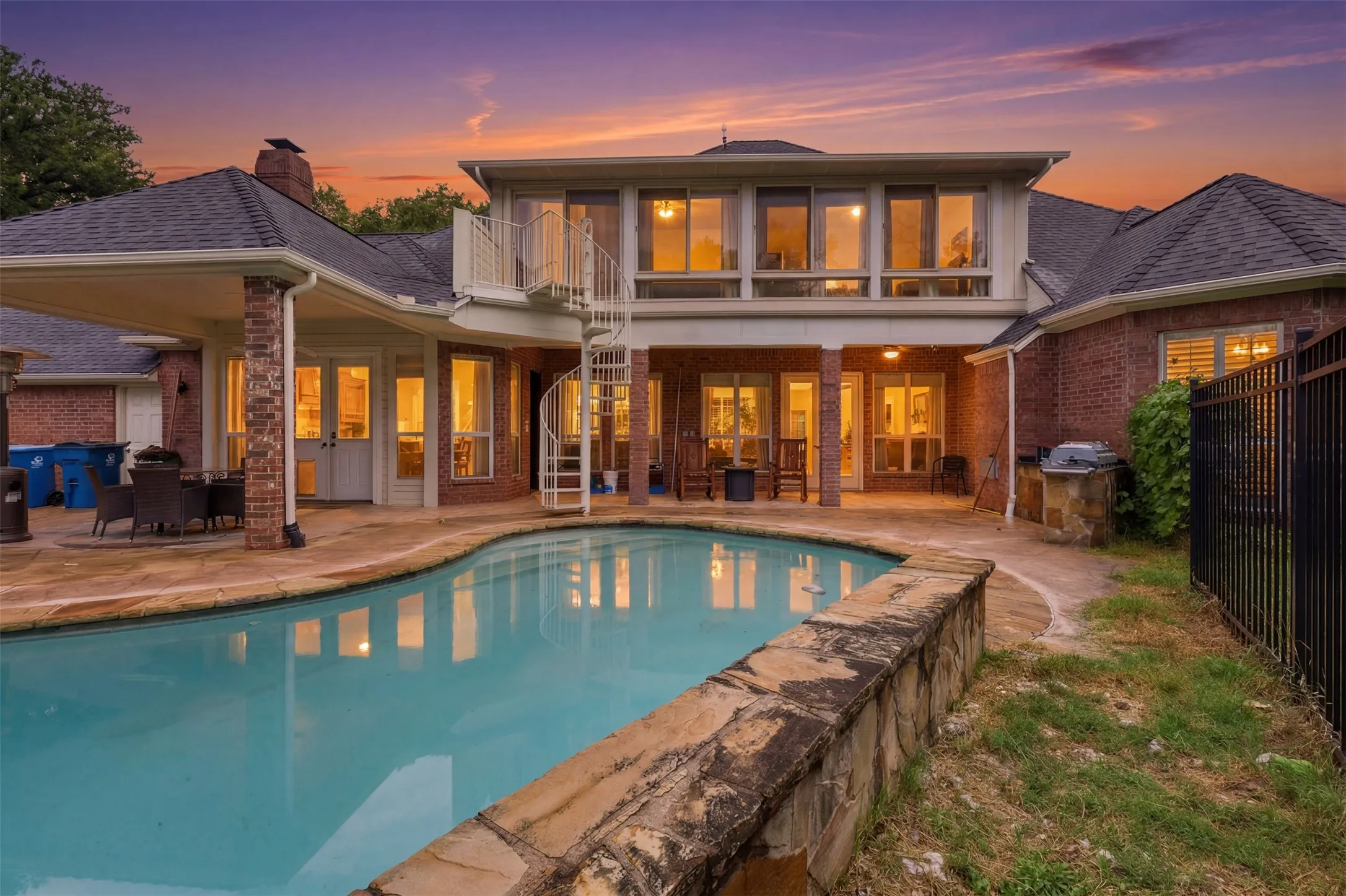 Single Family Residence For Sale in Parker County , 351 Cattlebaron Parc Drive, Fort Worth, Texas 76108, 5 Bedroom, 5 Bathroom, 5 Garage spaces, 4,075 Sqft, built in 1998, mls#21332417, Real Estate Agent in Fort Worth, Homes For Sale in Parker county, Homes For Sale in Fort Worth, Realtor in Fort Worth Texas, Real Estate Brokerage Independent Realty Texas, Luminita Cordes Realtor